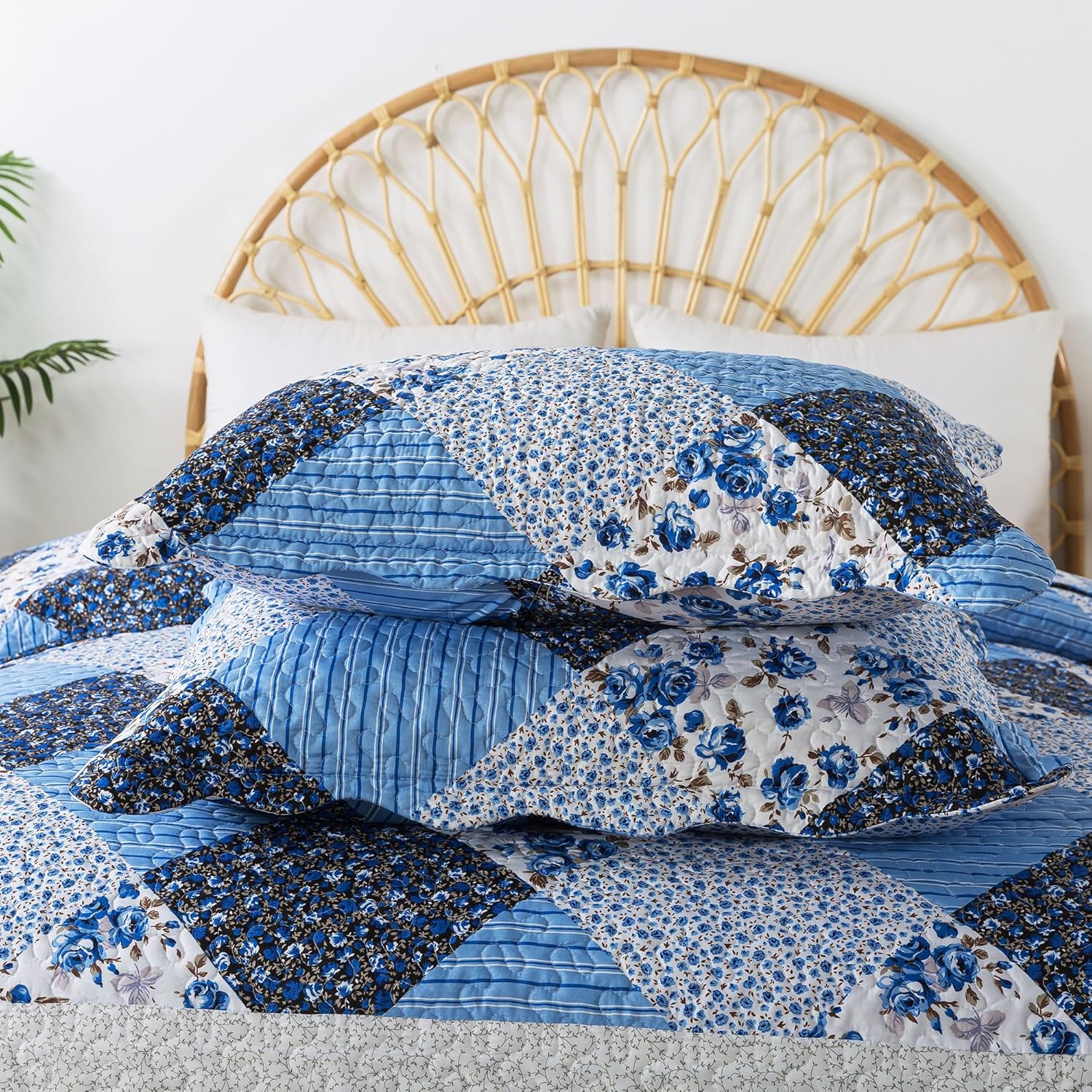 HoneiLife California King Quilt 120x120-3 Pcs Oversized King Bedspreads, Extra Large Quilt Sets All Season Use,Rustic Bedding Sets King Size,Reversible Coverlet Microfiber Bed Quilts, Blue - Image 5