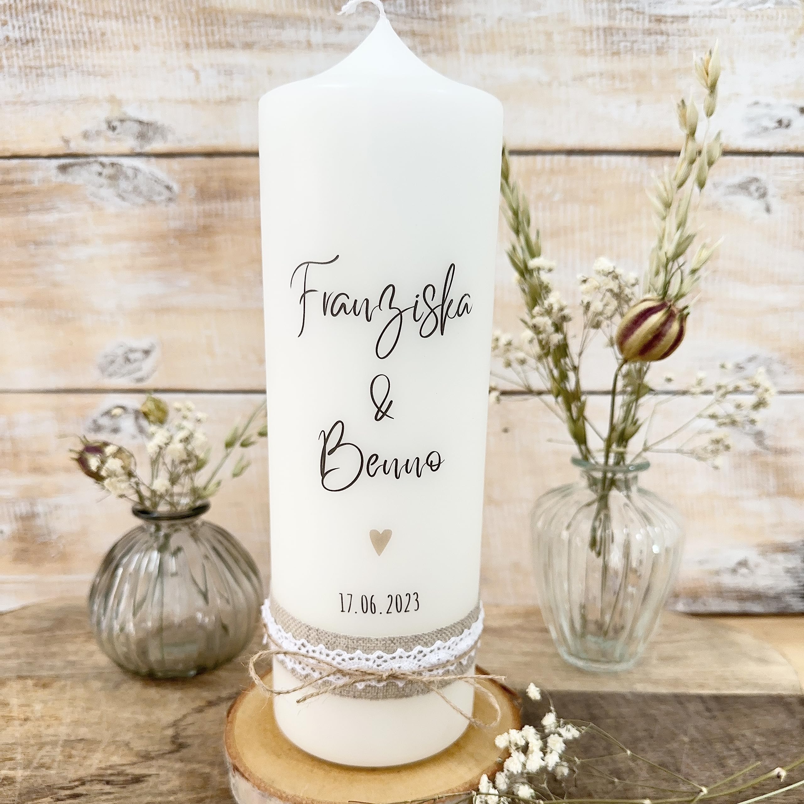 Personalisierte Hochzeitskerze "Franziska" mit Name & Datum | Traukerze modern & schlicht perfektes Hochzeitsgeschenk Gastgeschenk Diamanten, Goldene Hochzeit Stumpenkerze 25/8cm