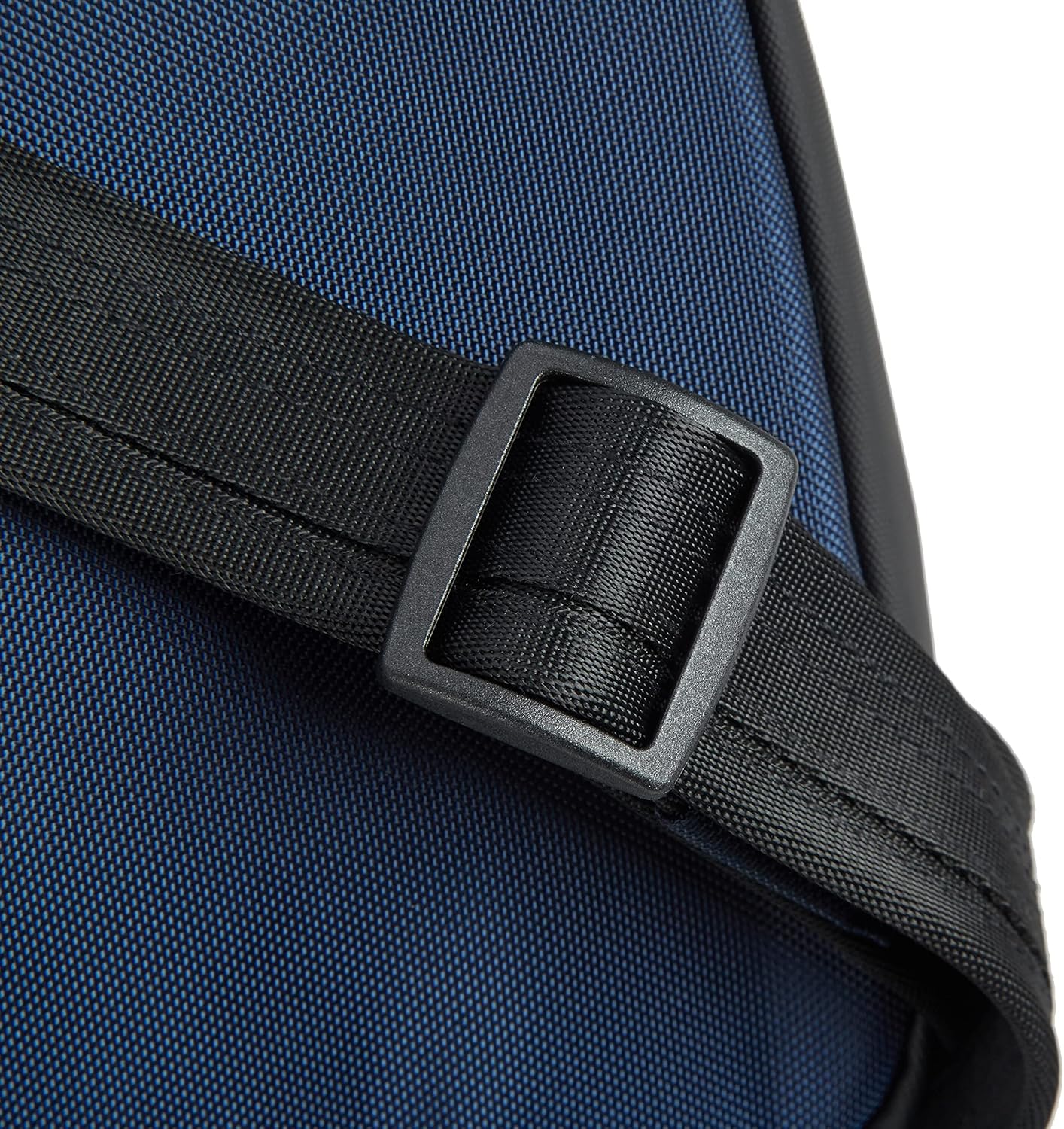 Travelon Anti-Theft Greenlander Small Crossbody - Image 15