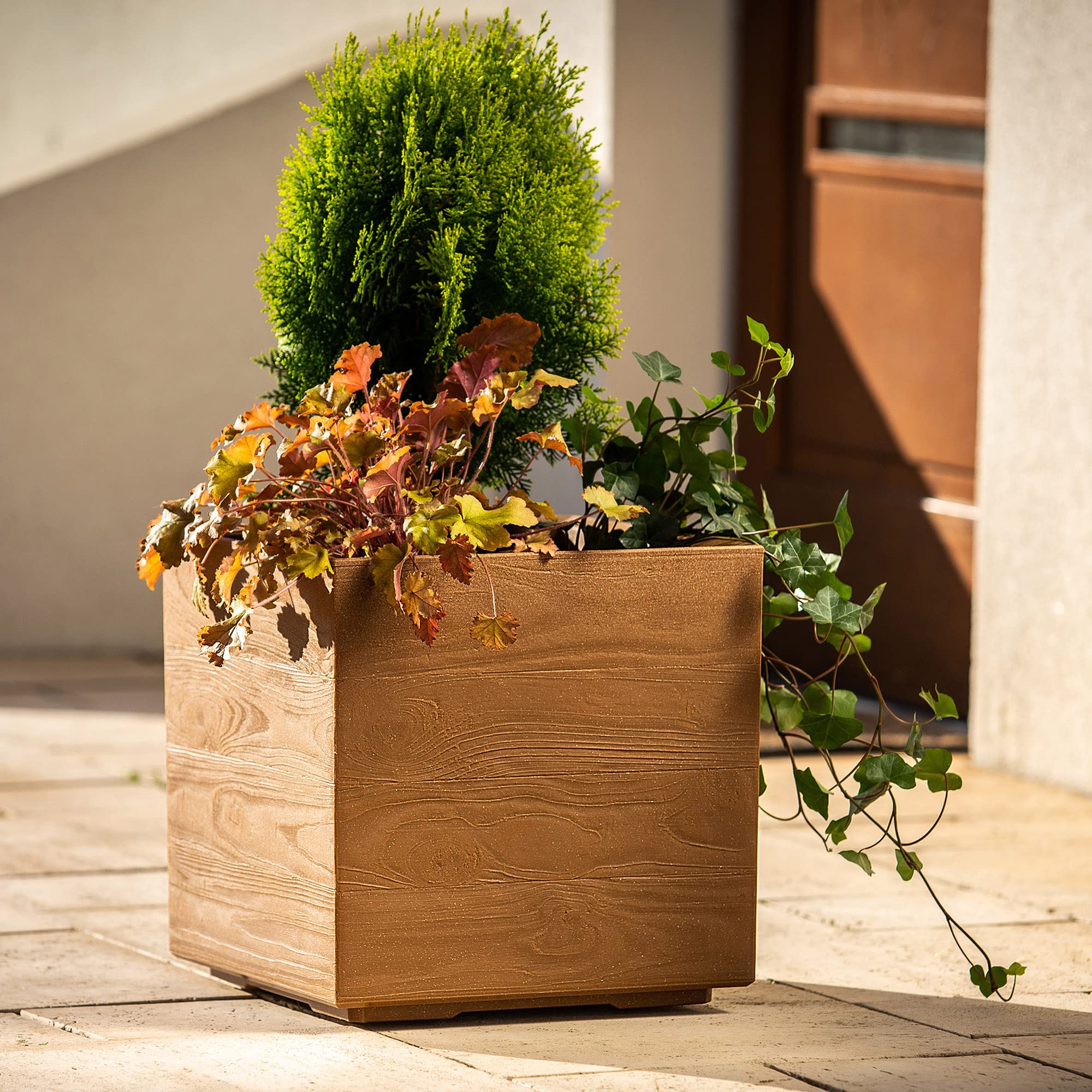 KADAX Maceta con ruedas, 39 x 40 cm, gran maceta de plástico con aspecto de madera, maceta cuadrada con inserto para interiores y exteriores (marrón)