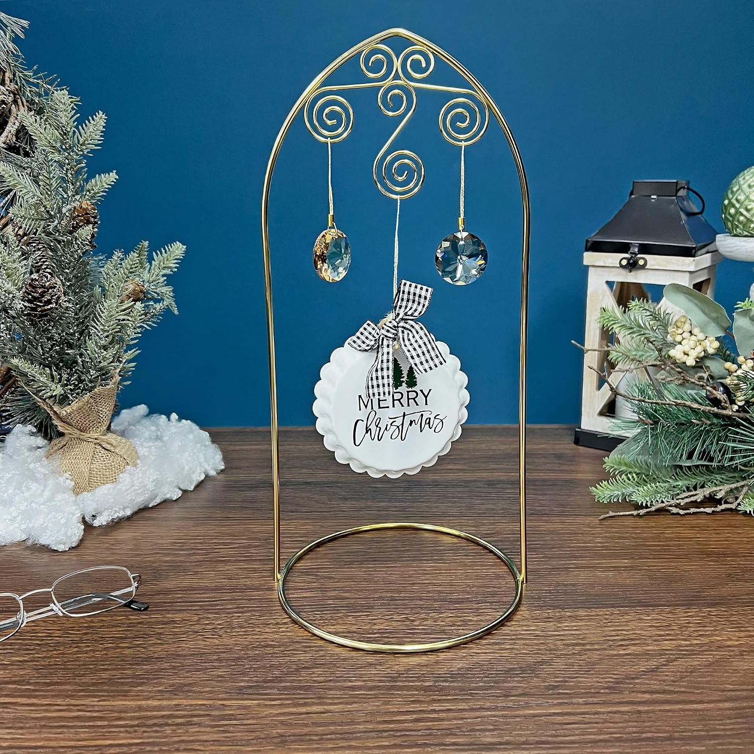 Bard's Arched Gold-toned Ornament Stand, Medium Scroll, 13" H x 6" W x 6" D