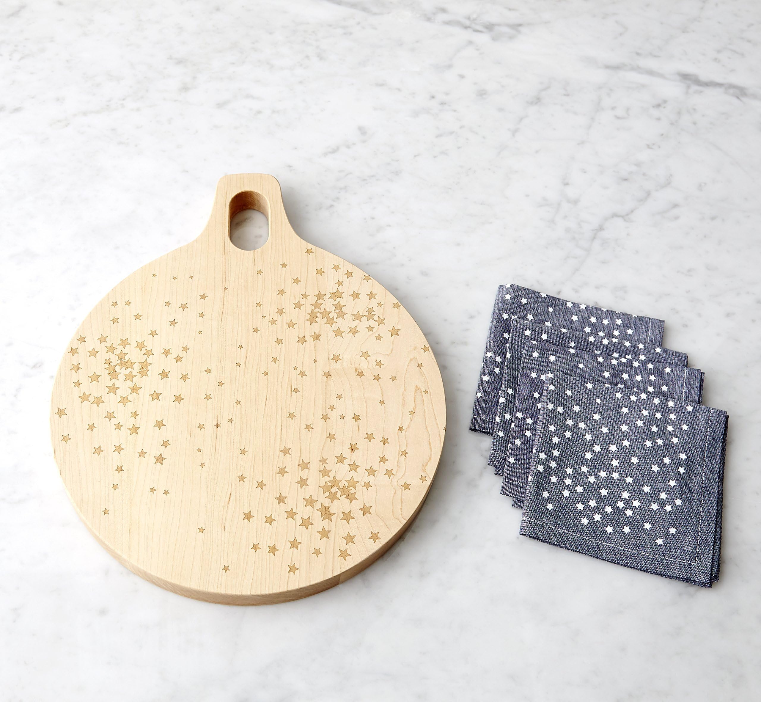 American Maple Star Pattern Cutting Board and Set of Four Cocktail Napkins