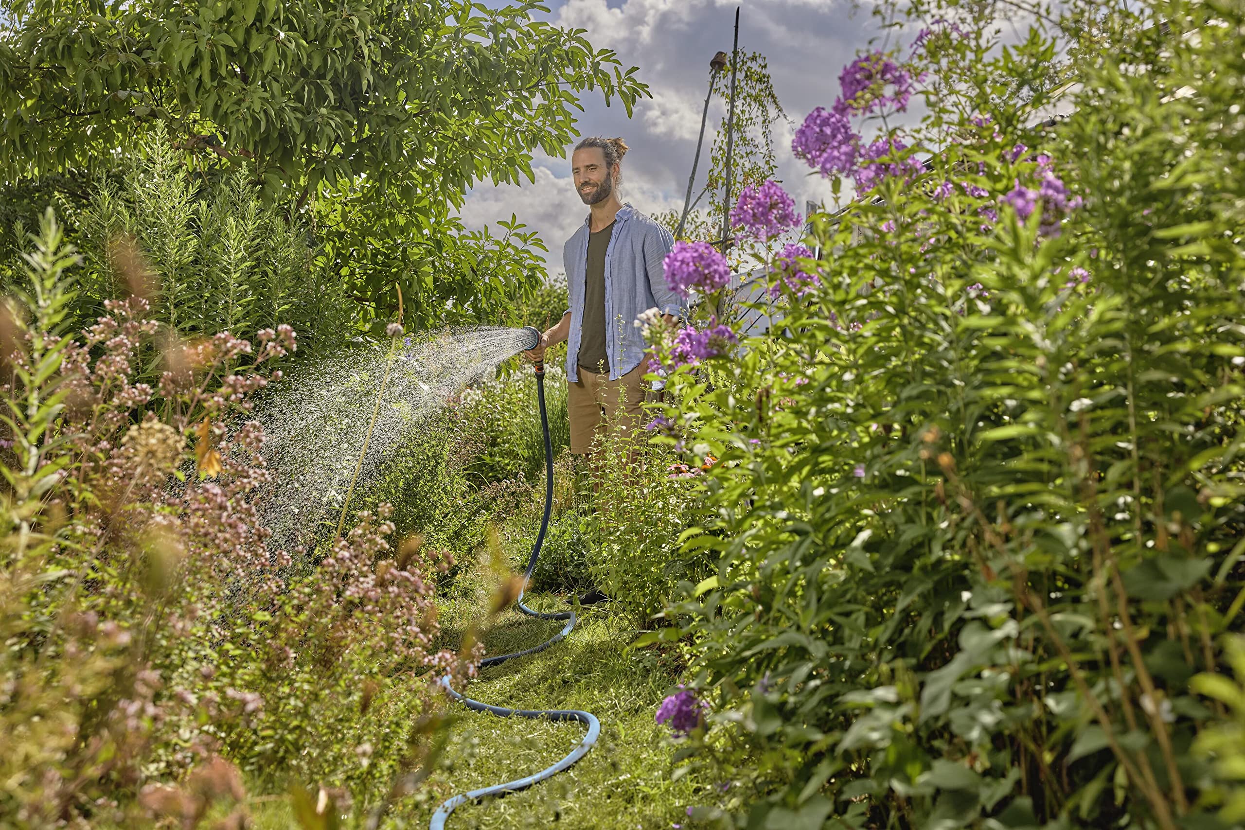 Gardena Liano Xtreme 3/4 Zoll, 25m Set: Extrem robuster Gartenschlauch aus Textilgewebe, mit PVC-Innenschlauch, leichtgewichtig, wetterbeständig (18482-20)