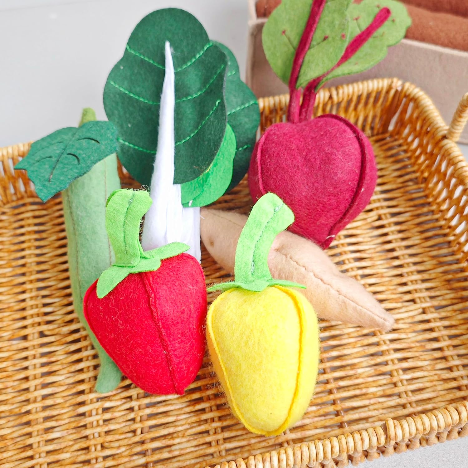 Montessori Felt Veggies Play Set - 9 Soft Toy Vegetables for Early Childhood Development