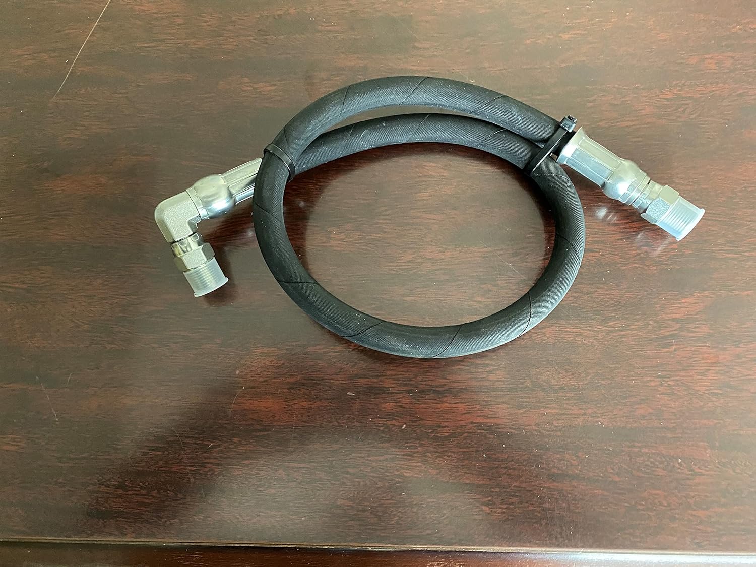 1/2'' x 2' Tough cover Jumper Hose 300 PSI Black Fiber Reinforced 1 male pipe 90