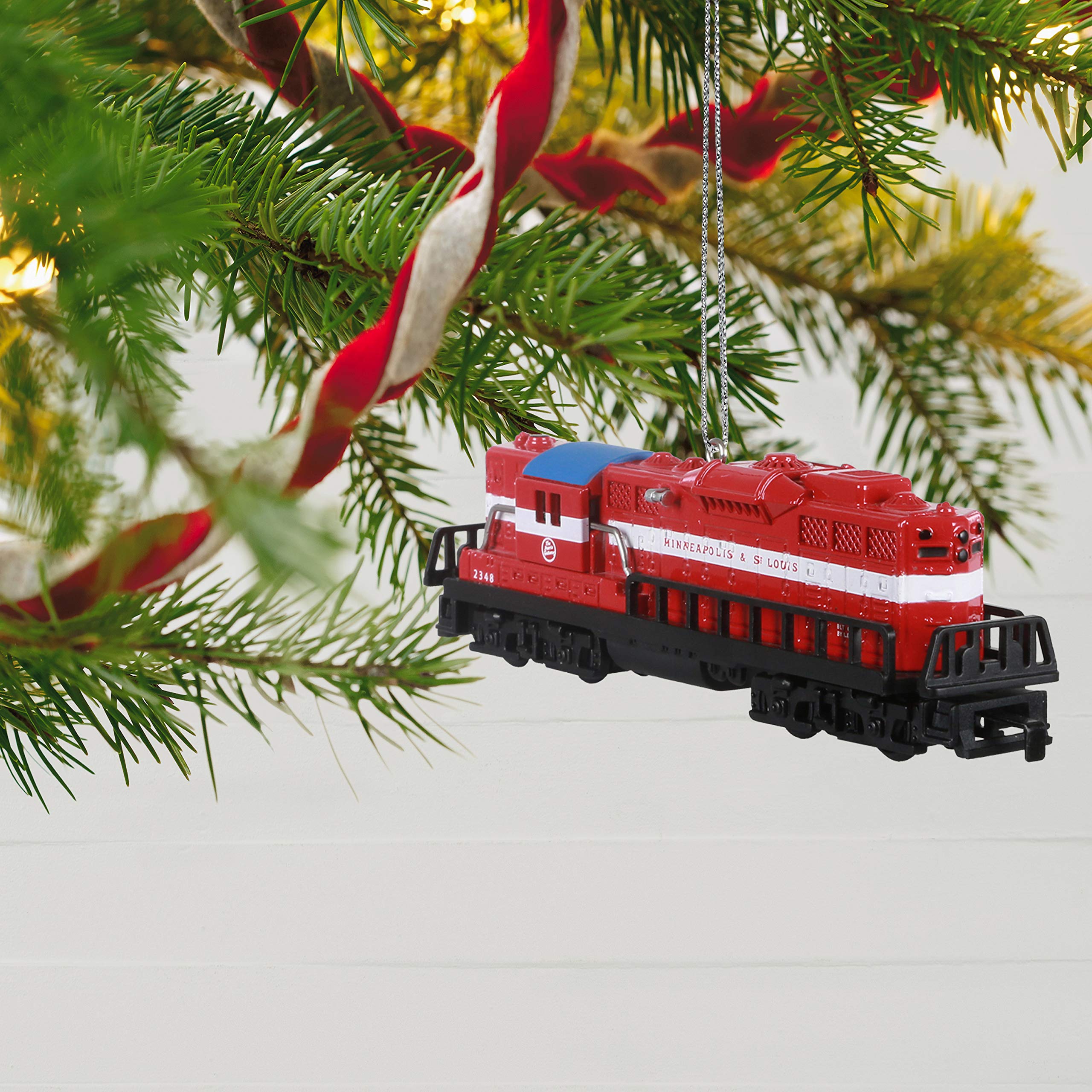 Amazon.com: Hallmark Keepsake Christmas Ornament 2020, Lionel