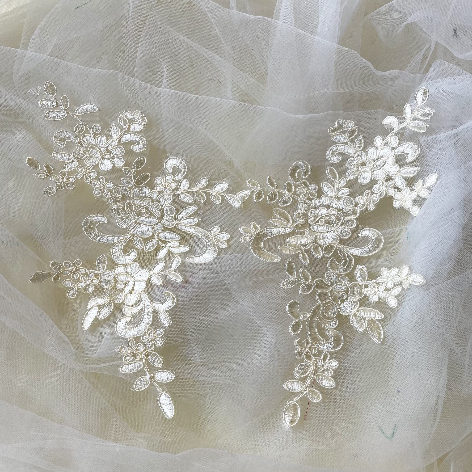 Amazon.com: Microheal Lace Applique with Sequin Corded Flower Embroidery -  Light Champagne - Perfect for Wedding & Bridal Accessories, Dance Costumes,  Craft Projects - 25*12.5 cm (9.8*4.9 inches) - Mirror Pair : Arts, Crafts &  Sewing