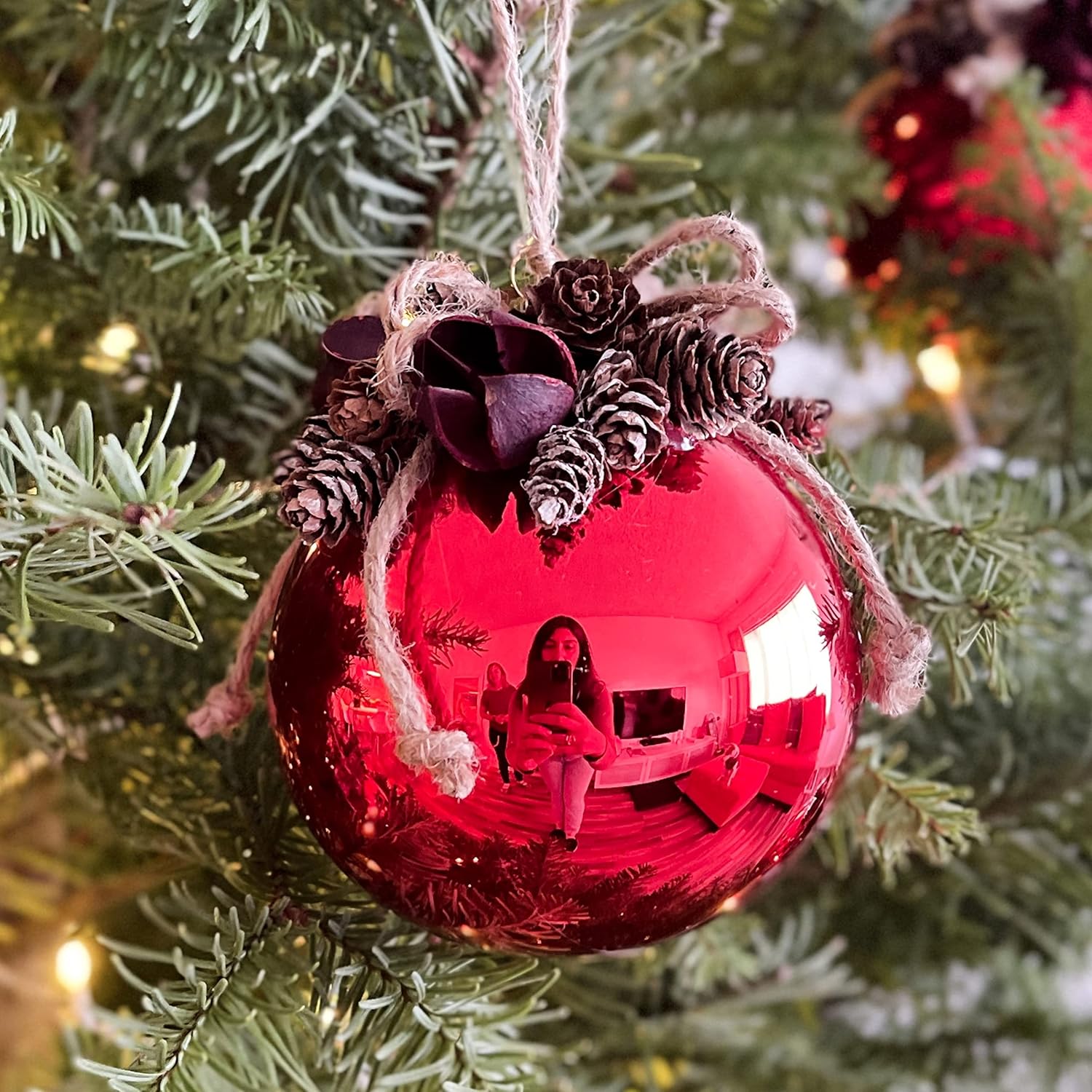 Luxury Red Ornament with Pinecones and Bow, Highly