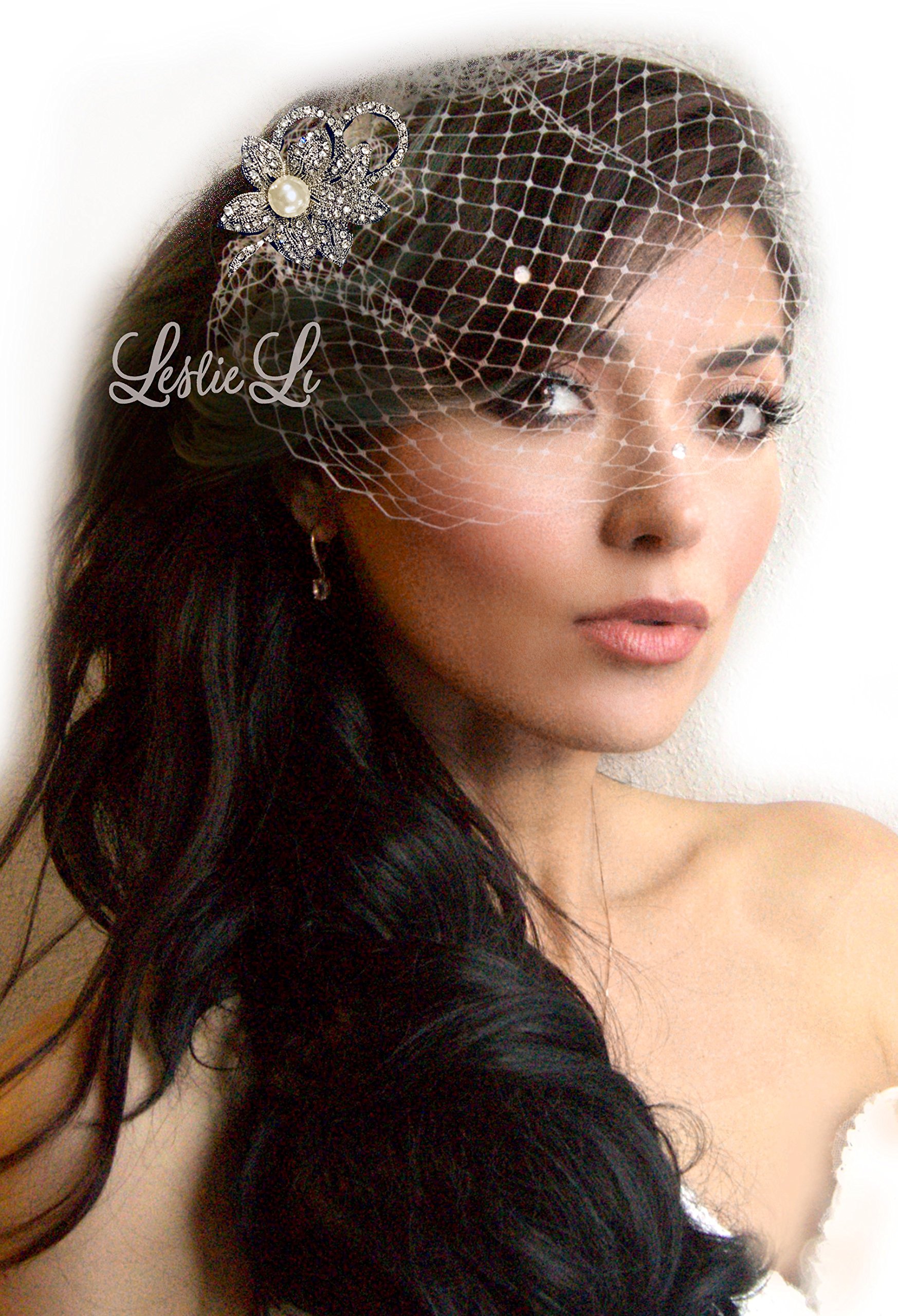 Leslie Li Women's Petite Bridal Birdcage Veil & Crystal Pearl Vintage Style Brooch One Size White/Silver 27-537
