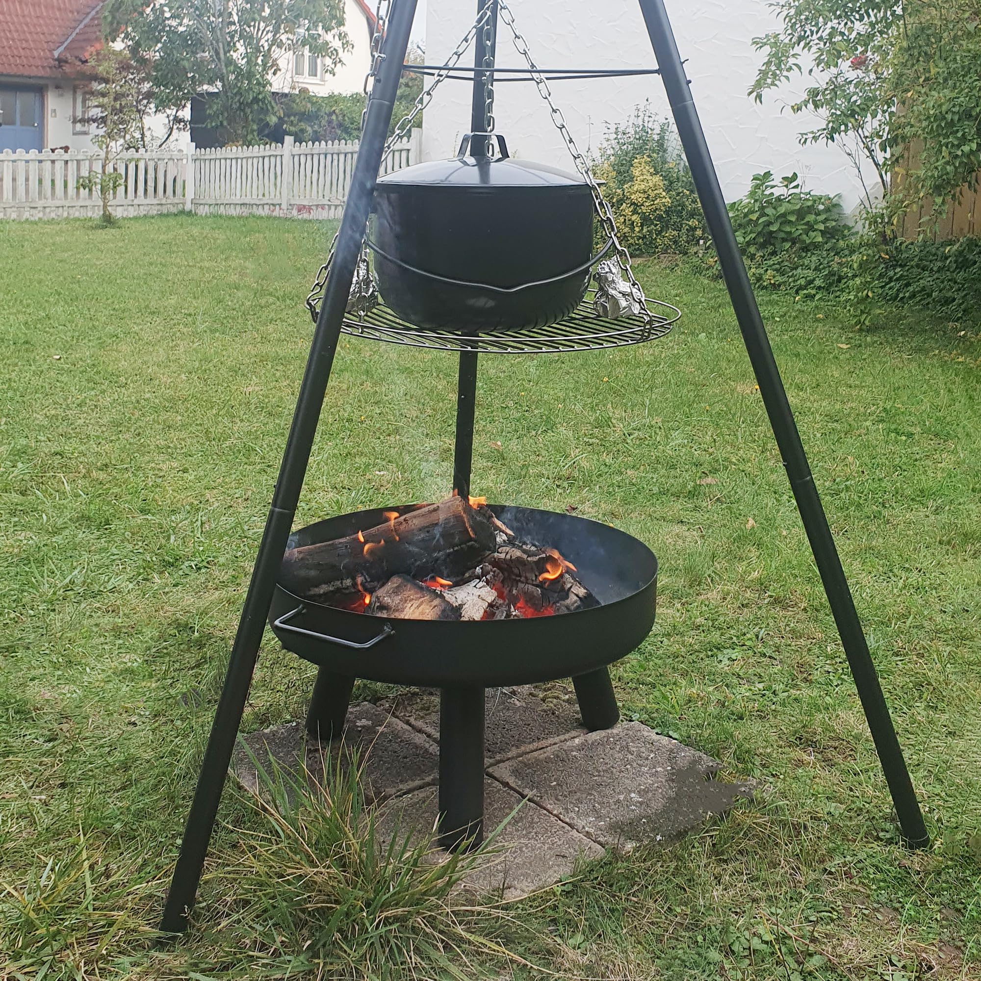 LEMODO Schwenkgrill mit Feuerschale Dreibein Grillrost Hängegrill Gulaschkessel Holzkohlegrill BBQ Zubehör