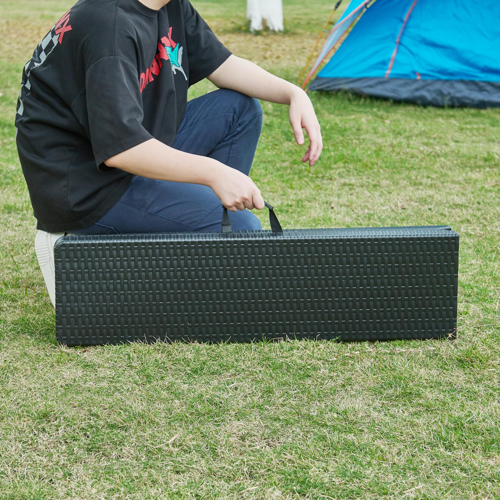 [en.casa] Lot de 2 Bancs de Camping Pliable pour Extérieur Festival Pique-Nique Fête Jardin BBQ Banc Pliant pour 4 Personnes avec Poignée de Transport Métal Plastique 180 x 25 x 43 cm Effet Rotin Noir