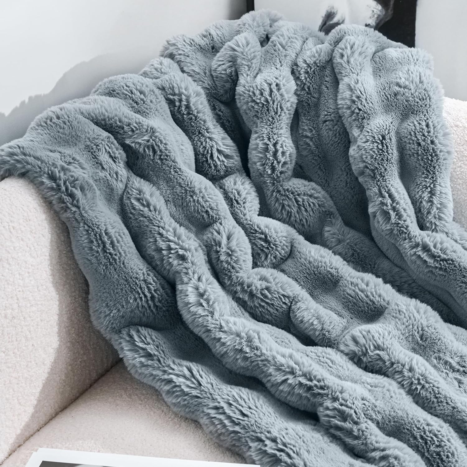 Faux Fur Throw Blanket, Thick Warm Bunny Blanket with Bubble Texture, Reversible Fluffy Blankets for Couch and Bed, Soft Cozy Furry Blanket for Home Décor, Grey - Image 9