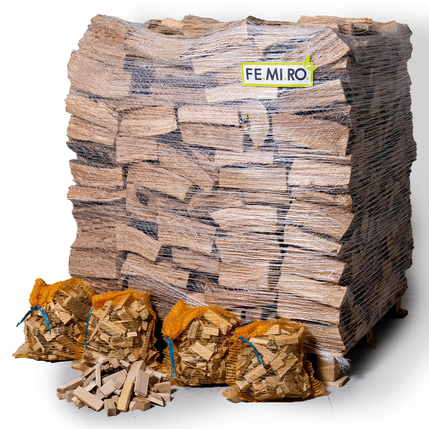 FEMIRO Legna da Ardere di Ulivo per Stufe su Bancale 700 kg – Legna per Stufe e Camini Piccoli 25/30 cm – 100% Ulivo Made in Italy – Inclusi 4 Sacchi di Legnetti Accendifuoco Faggio e Abete