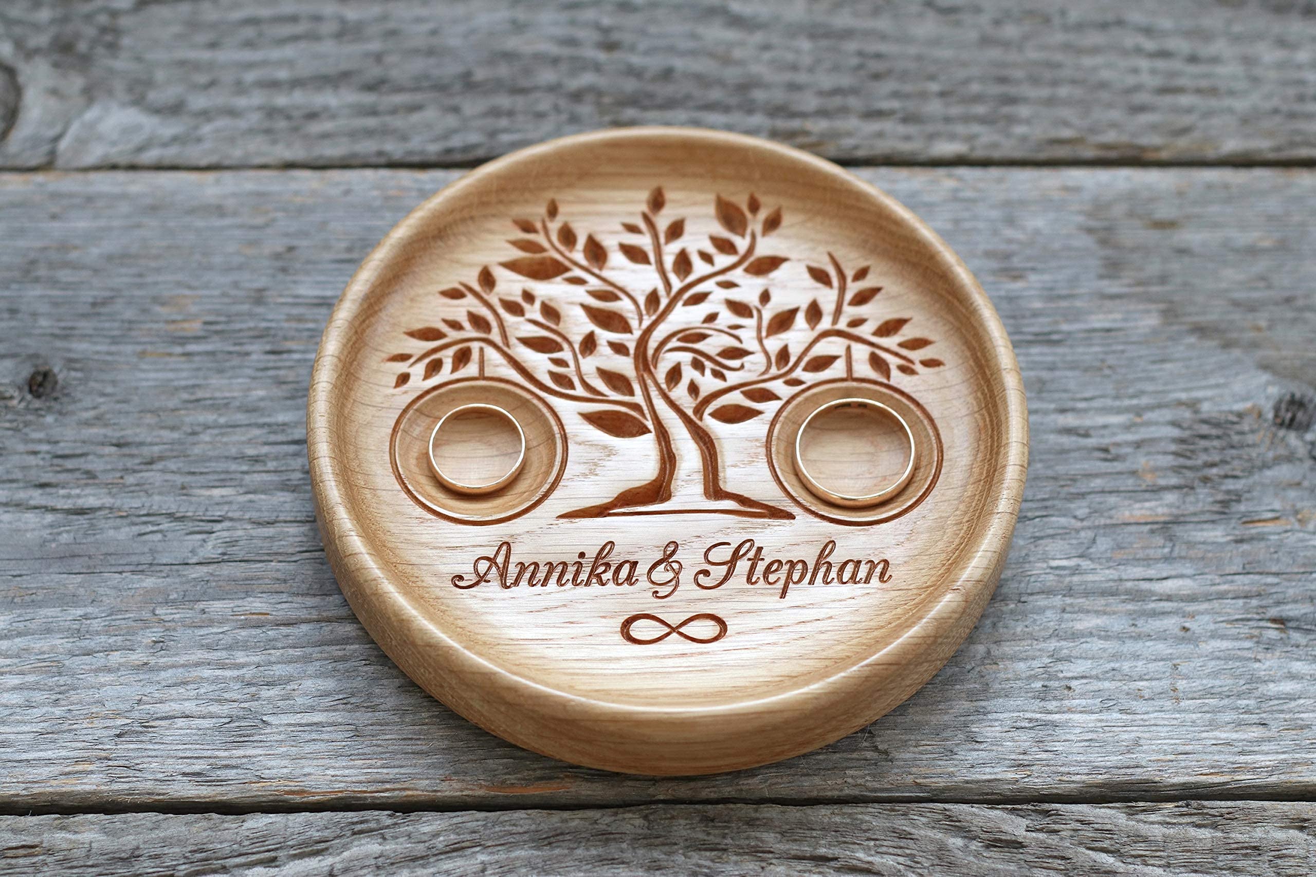 Coussin porte alliance en bois, Boîte de bague de mariage alternative gravés avec les noms et date, cadeau anniversaire mariage, Arbre De La Vie, Tree of Life.