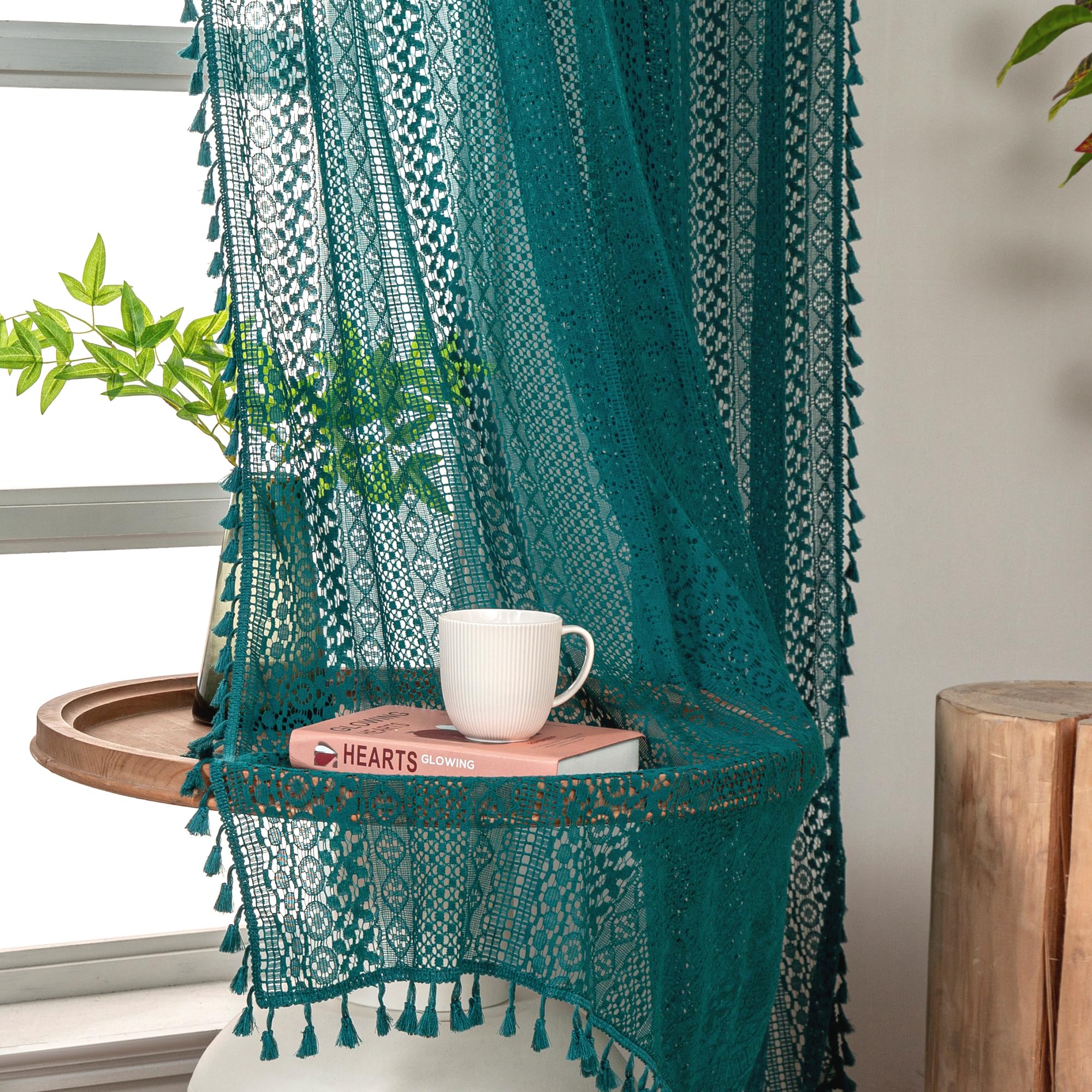 WAZZIO Durchsichtige Vorhänge, Boho-Baumwolle, Häkelspitzen-Vorhänge mit Quastenstangentasche, halbtransparent, lichtfilternd, für Schlafzimmer, Wohnzimmer, 2 Paneele, Türkis