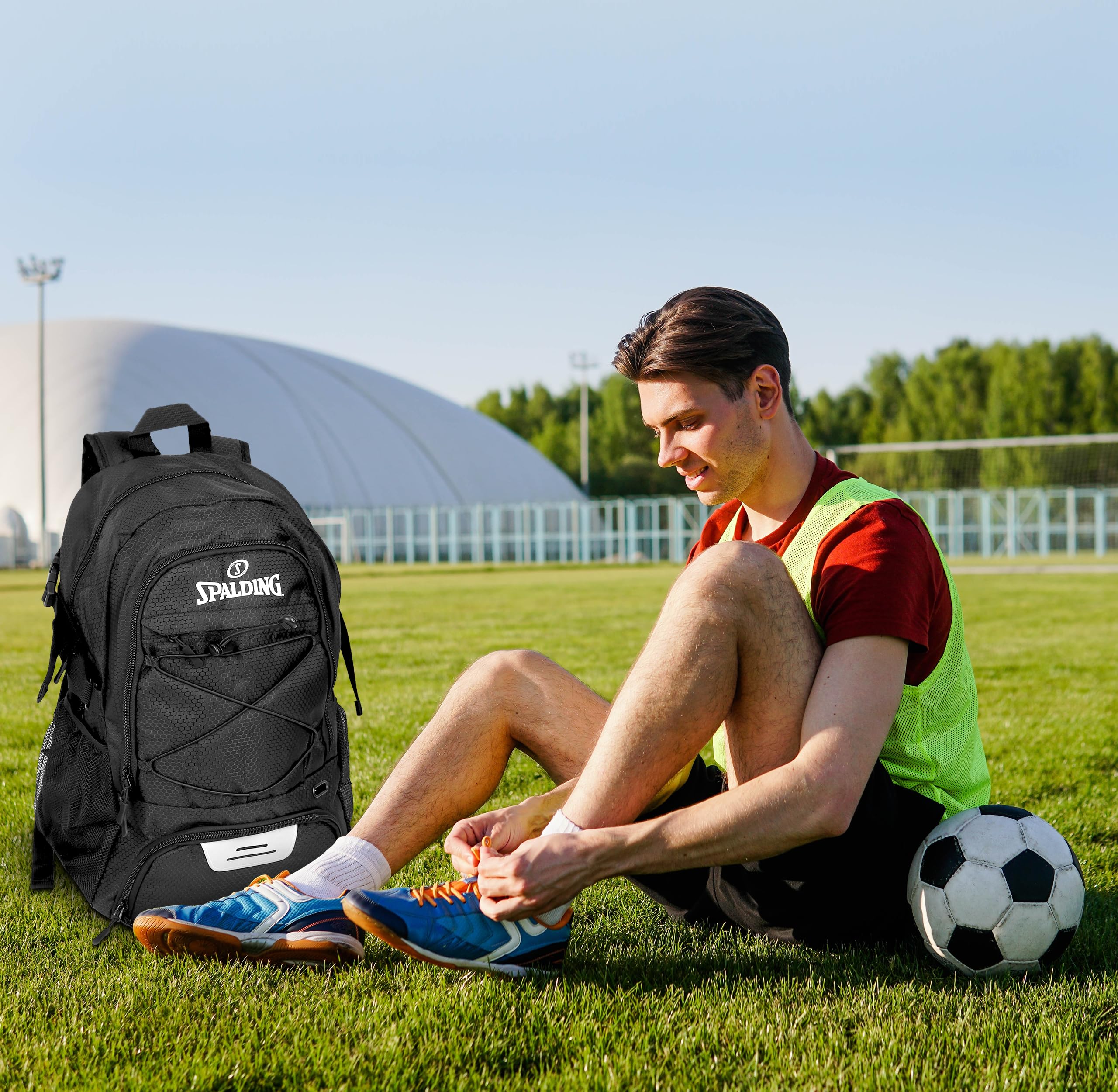 Spalding Fußball-Rucksack, Sporttasche, Fußballtasche mit Ball- und Schuhfach, Verwendung für Tracktaschen, Basketball, Sportball