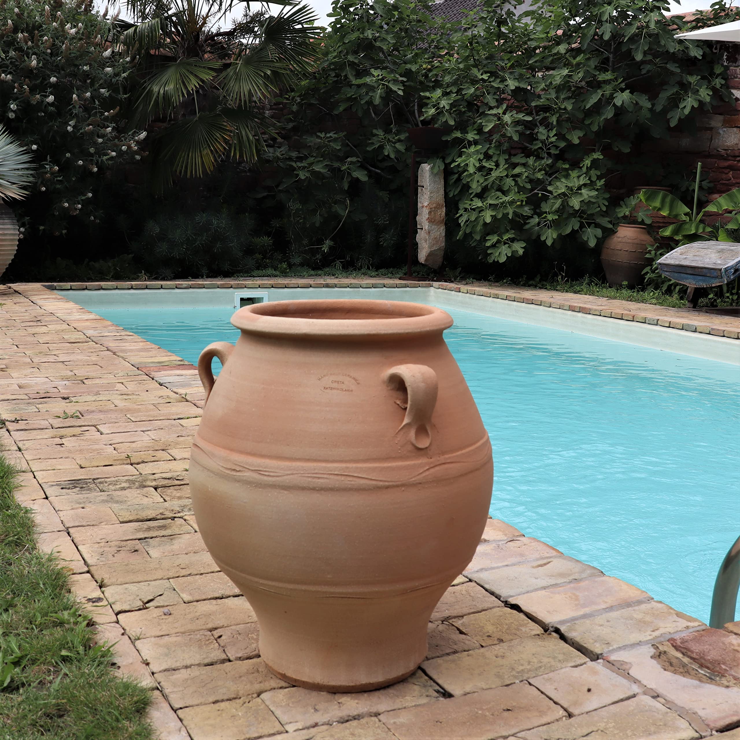 Palatina Werkstatt Griechische Amphore „Cassia“ 50 cm – Handgefertigte Terracotta Amphore frostfest & winterhart –Unikat aus gebranntem Ton für Garten, Terrasse & Balkon – Pflanzkübel & Dekovase
