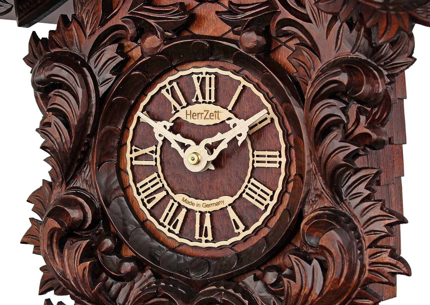 Cuckoo Clock - The Baroque Clock handshingled