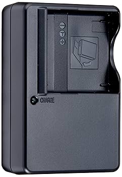 RICOH リコー G700 デジタルカメラ ★バッテリー、充電器付き★#617 RICOH リコー G700 デジタルカメラ ☆バッテリー、充電器付き