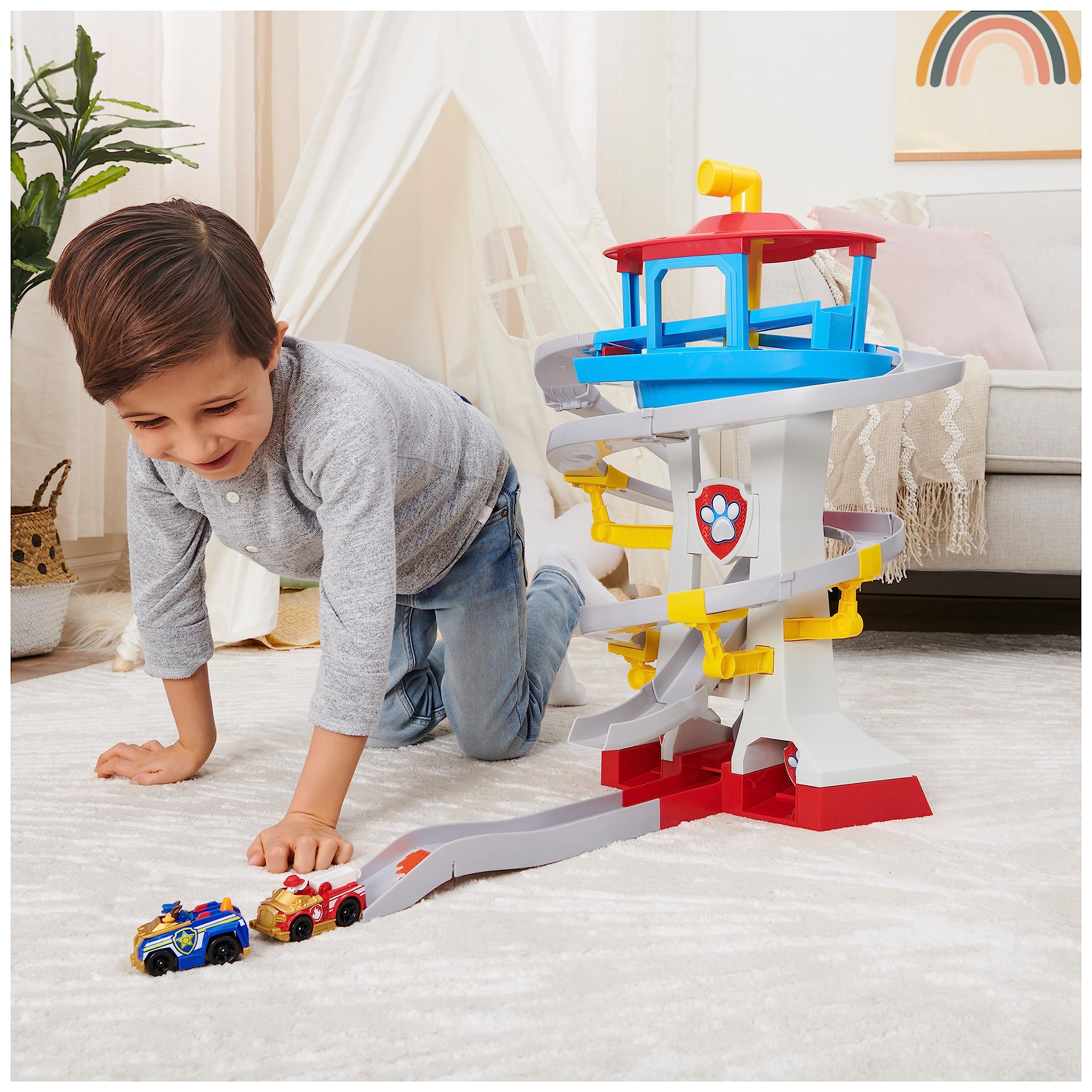 PAW PATROL 6058281 - True Metal Adventure Bay Spielset mit 2 Metallfahrzeugen im Maßstab 1:55
