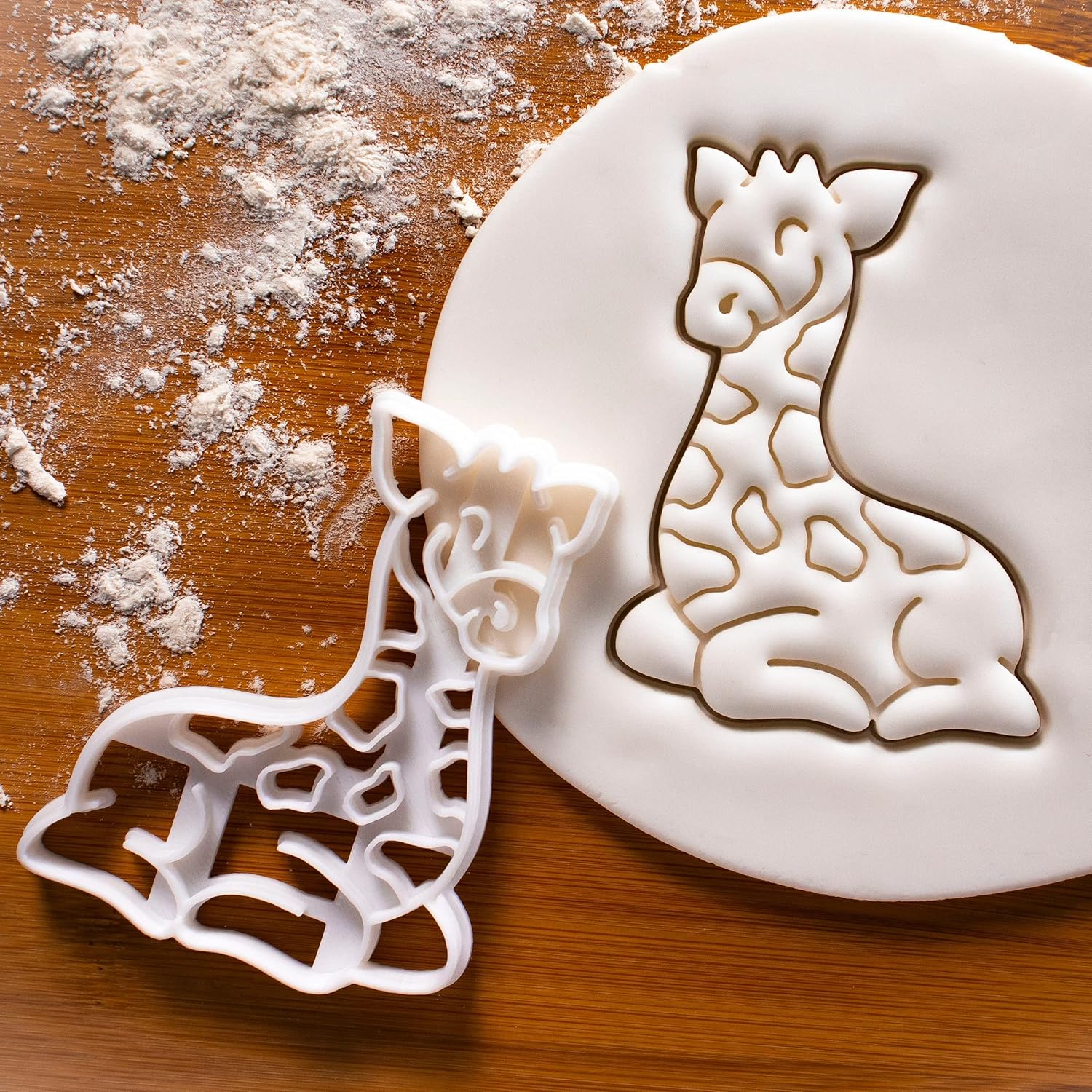 Set of 4 Baby Safari cookie cutters (Designs: Lion, Elephant, Hippopotamus, Giraffe), 4 pieces - Bakerlogy