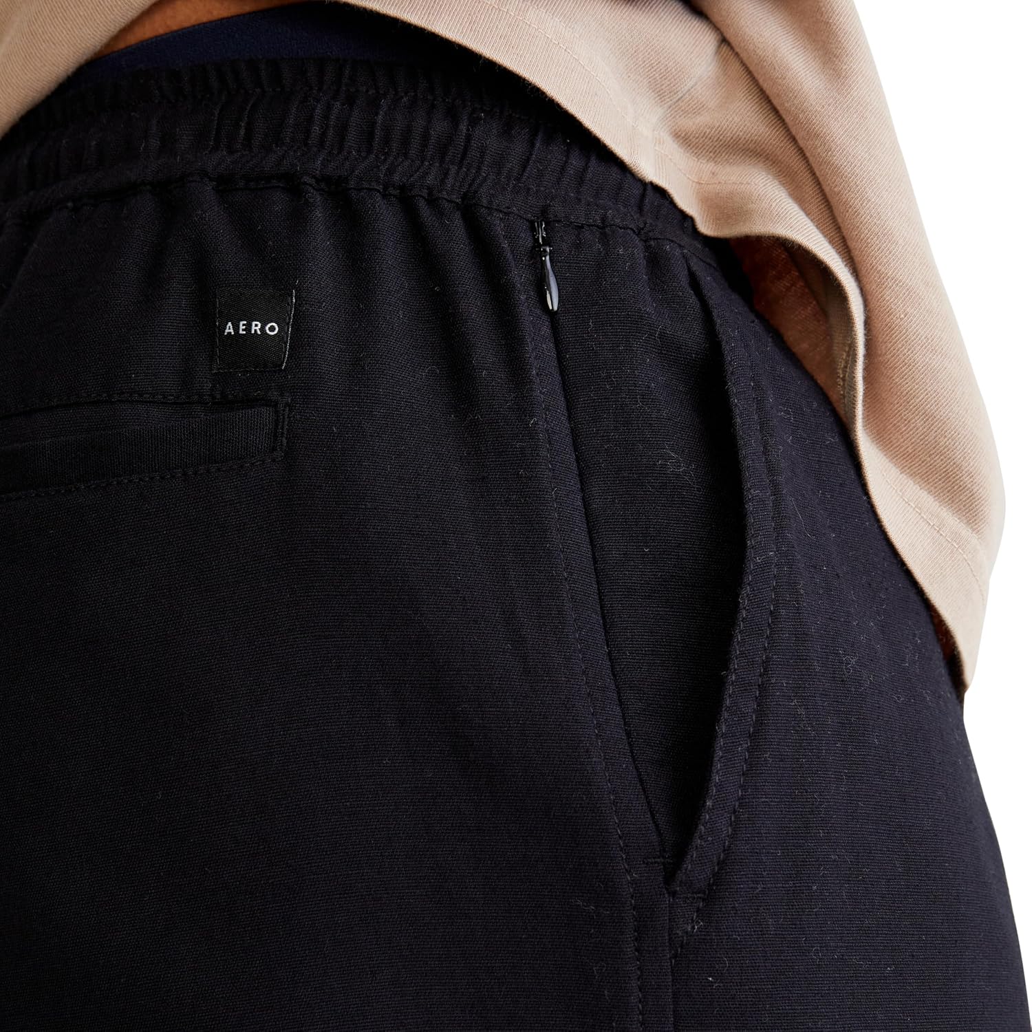 Aeropostale Men's 7" All Day Jogger - Flax Blend