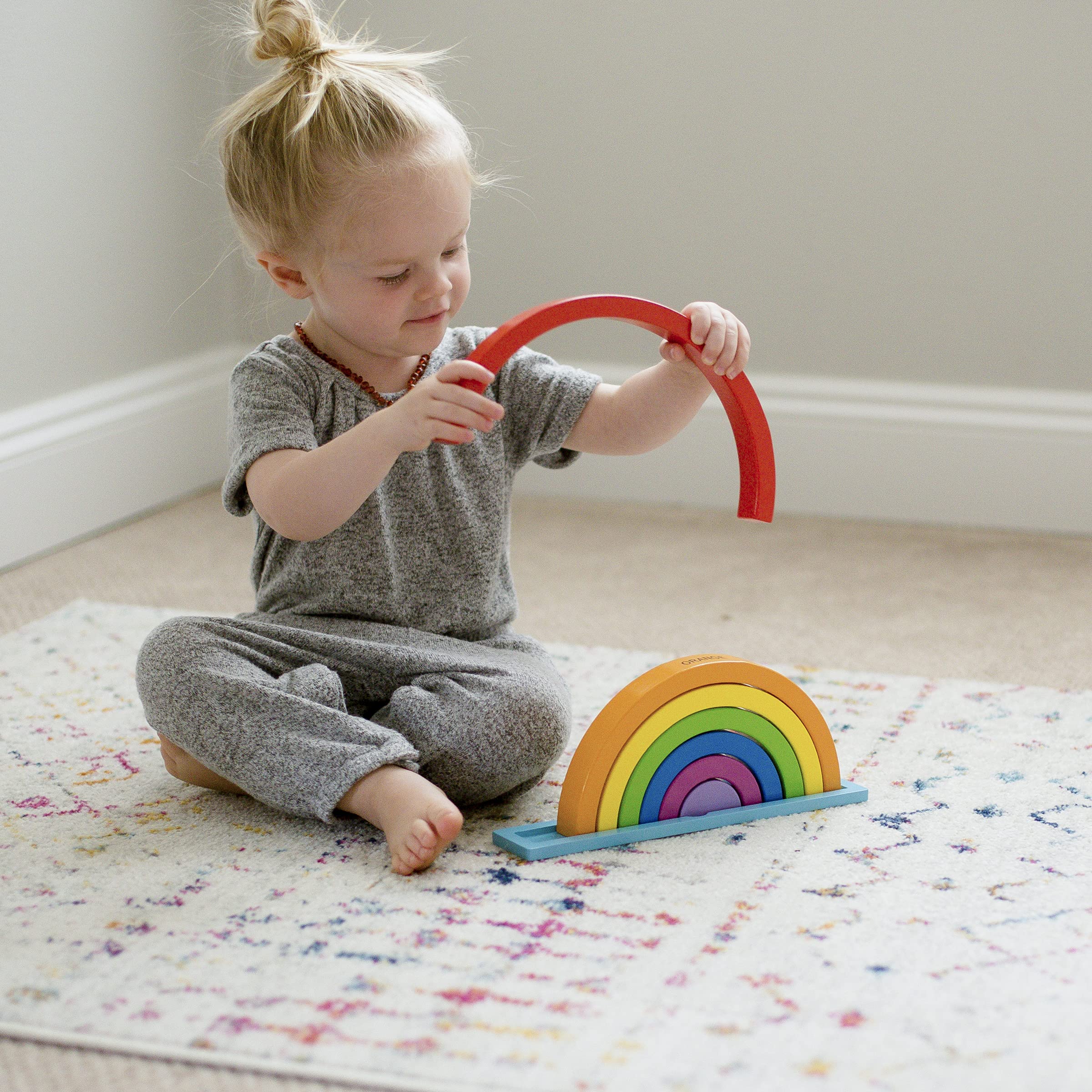 AllAlive トイ　レインボースタッカー　積み木　ナチュラル Amazon.com: Jack Rabbit Creations Wooden Rainbow Stacker Toy