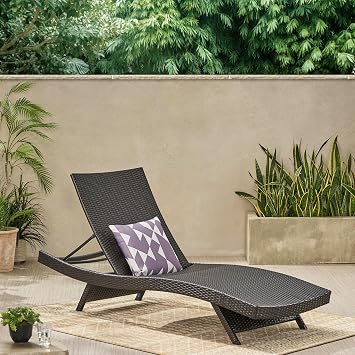 Outdoor Lounge Chairs, Patio, Poolside Loungers