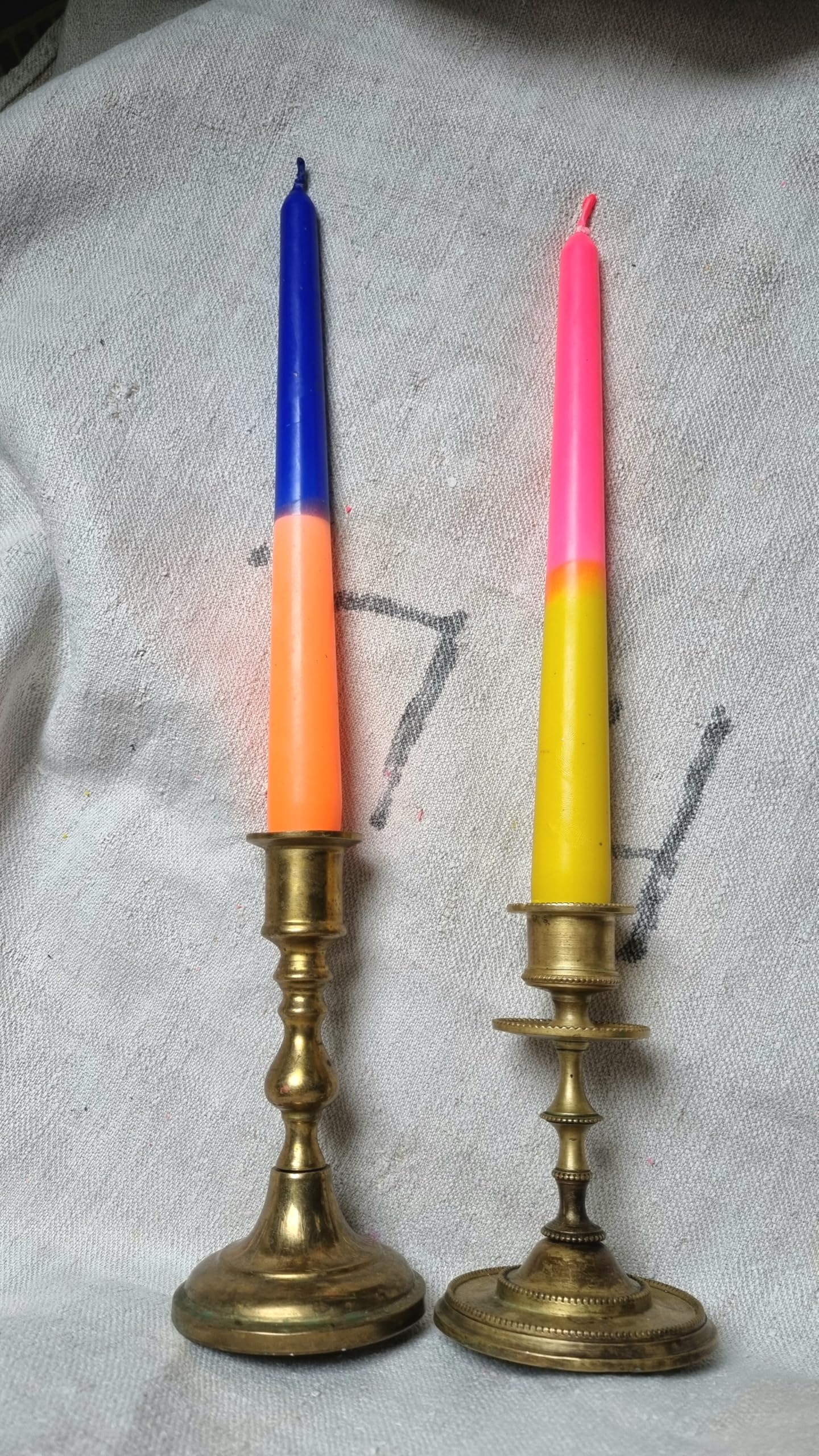 TROPFKERZEN SET Kerzen bunt mit Farbverlauf, Kerzen mehrfarbig in neon, pastellGeschenk Frau, Freundin Mitbringsel Erwachsene, Geschenk Geburtstag Kollegin GLOWYBOXTropfkerze neonpink (3)