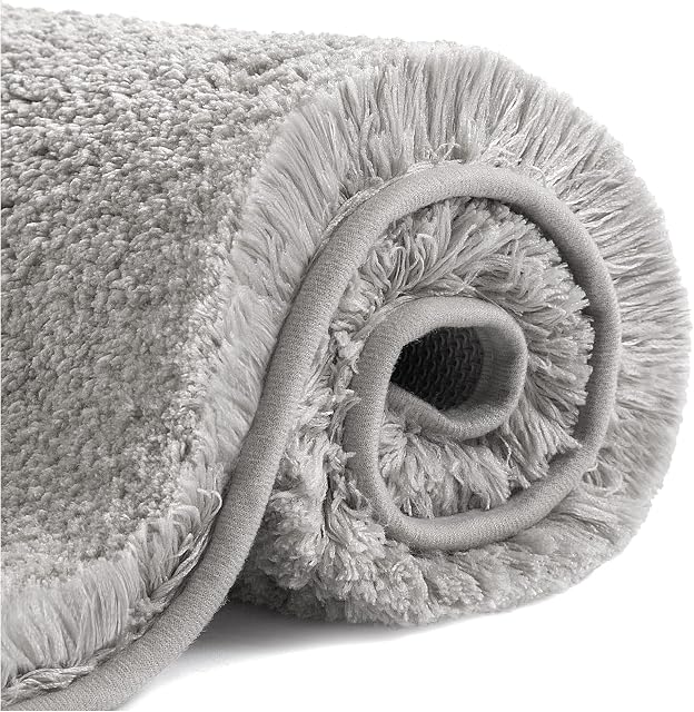 Non Slip Bath Mat Thickened Bath Rug for Bathroom Absorbent Ultra Soft Bathroom Mat Rug Fluffy Microfiber Bedside Rug Carpet Floor Mat, Quick-drying, Machine Washable - 40 x 60cm (Light Gray)