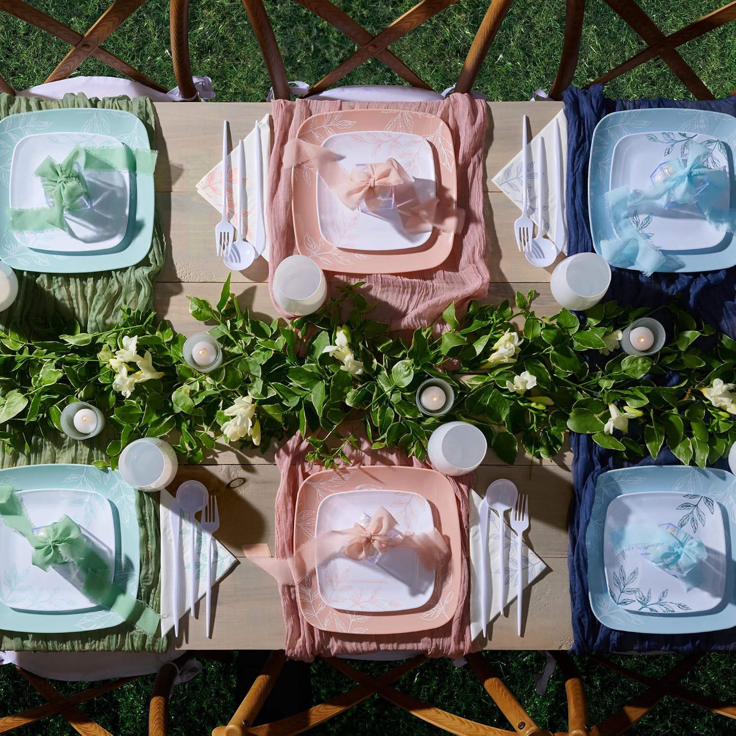 R-kay Blue Plastic Plates - 32 Count - 16 Dinner, 10 Inch & 16 Salad/Dessert, 7 Inch Party Plates - Heavy Duty, Disposable