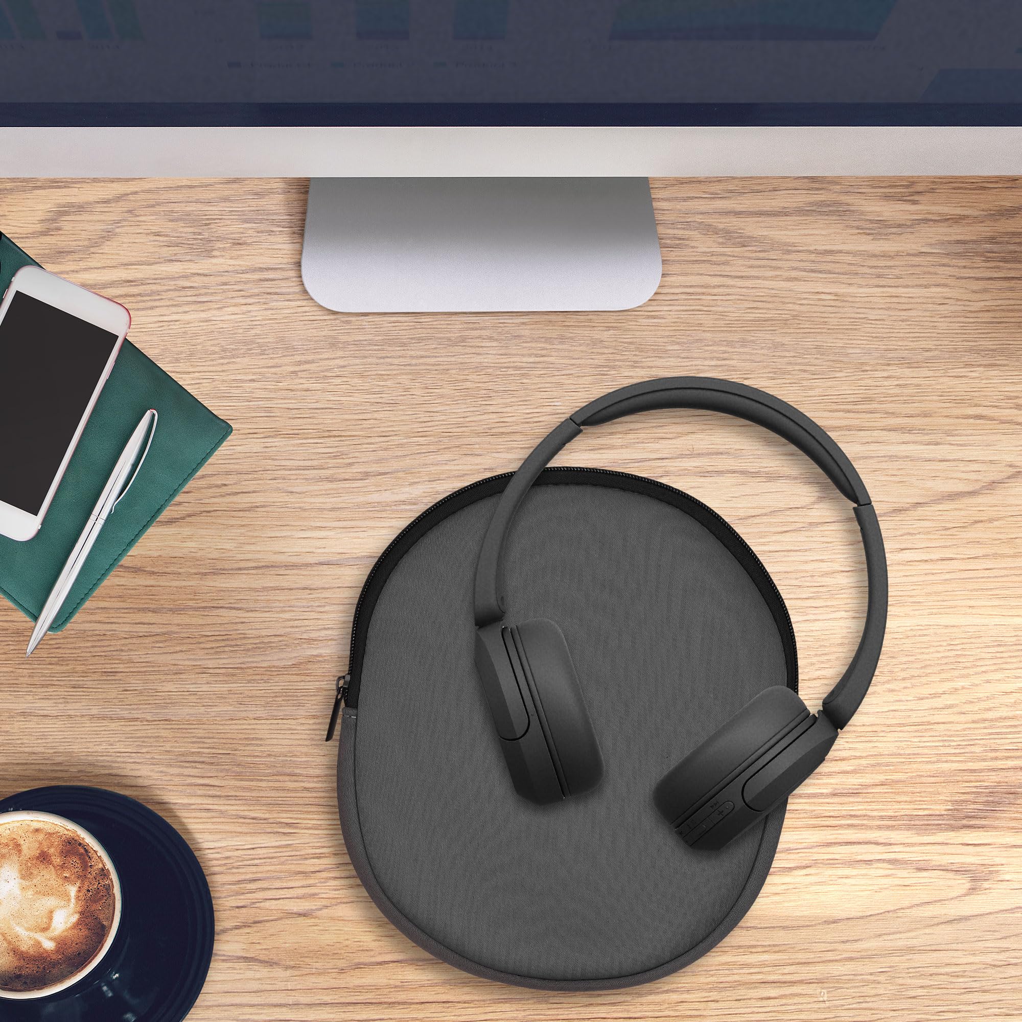 kwmobile Headphone Case Compatible with DOQAUS / H390 / WH-CH520 / WH-CH510 / Evolve 2 75 Headphones - 23 x 21 cm - Grey - Image 3