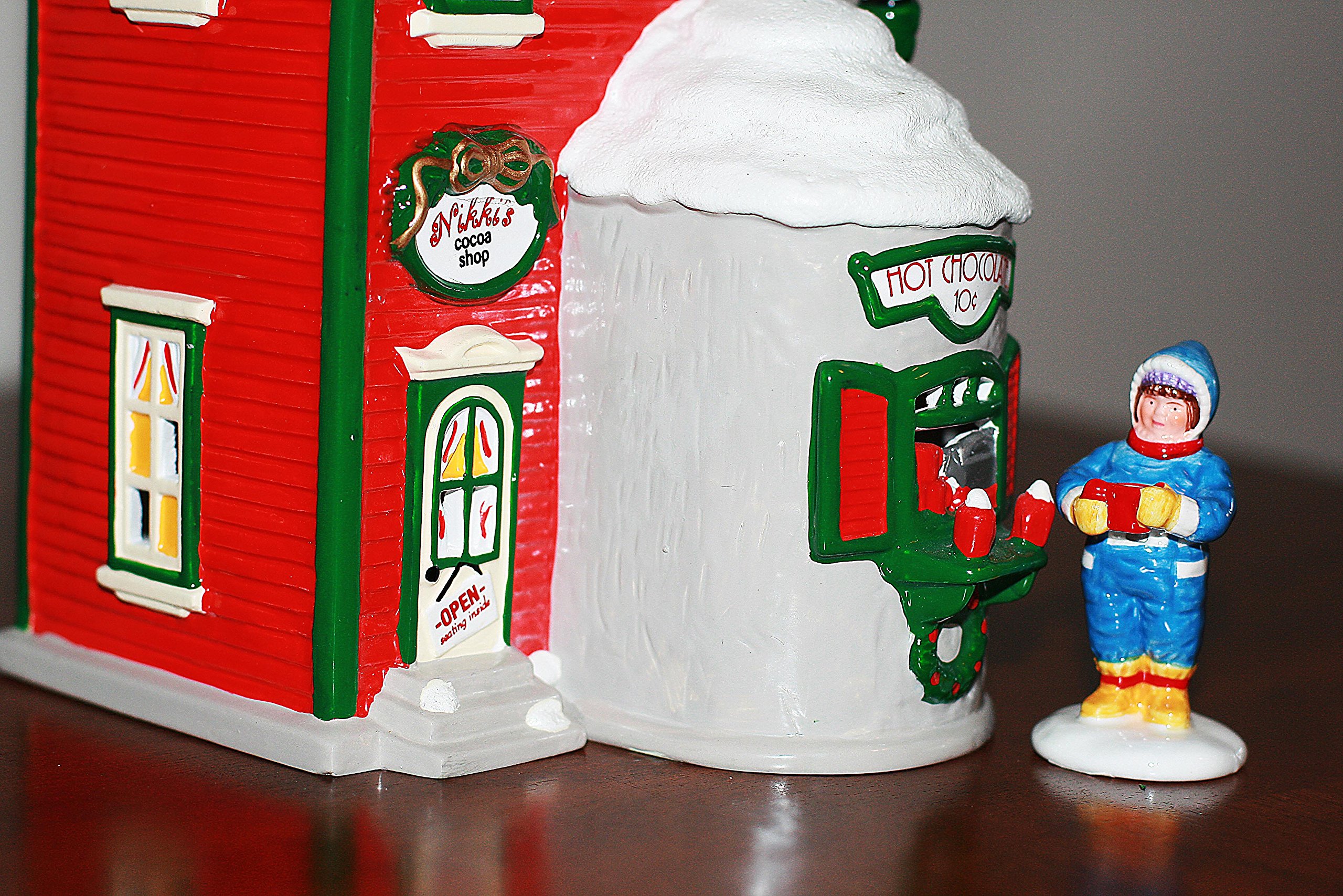 Amazon.com: Department 56 Snow Village 