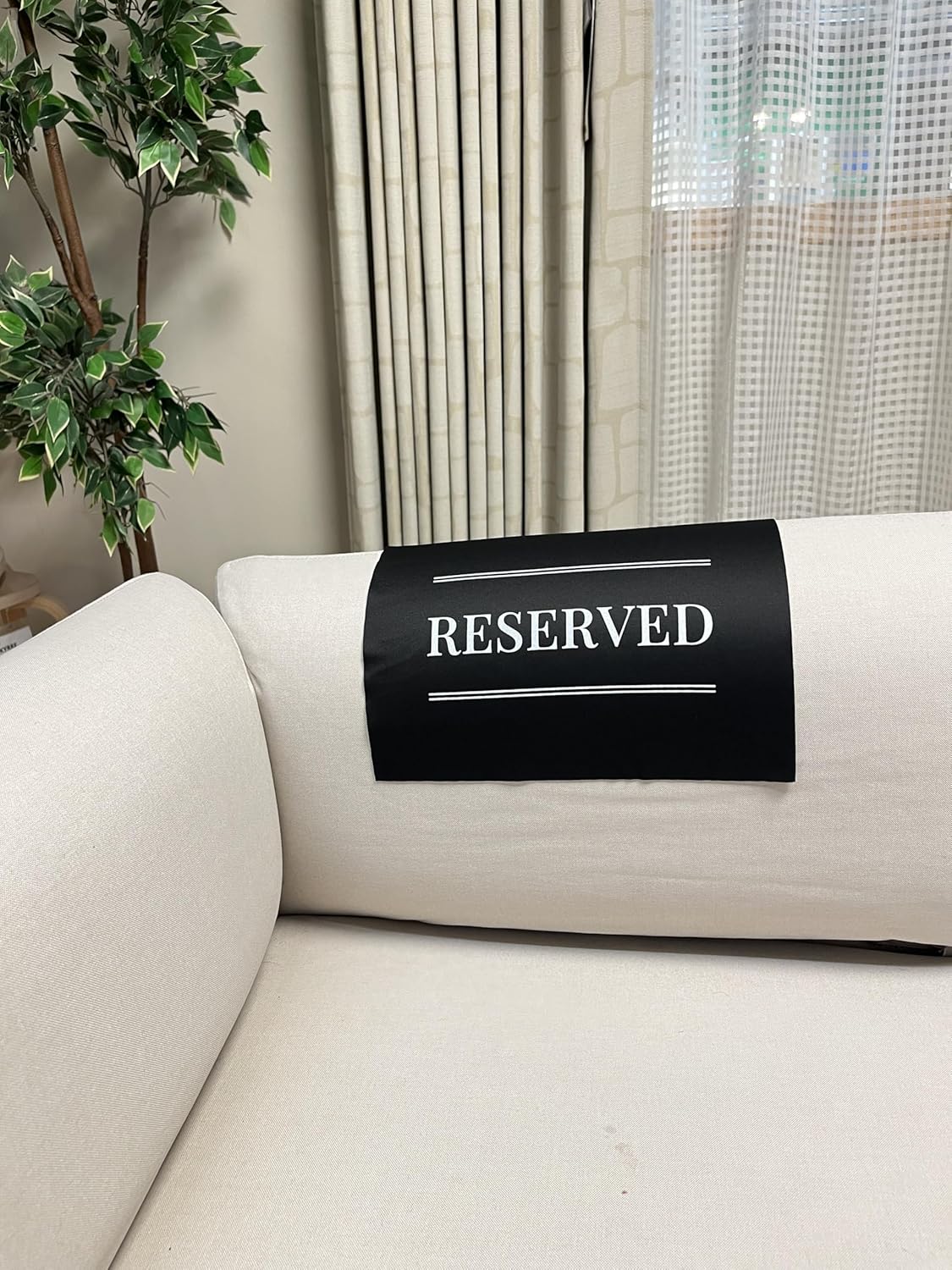 Reserved Chair Signs for Events – Black, Foldable, 24 Pieces | Table & Seating Reservation Markers for Restaurants, Weddings, Conferences