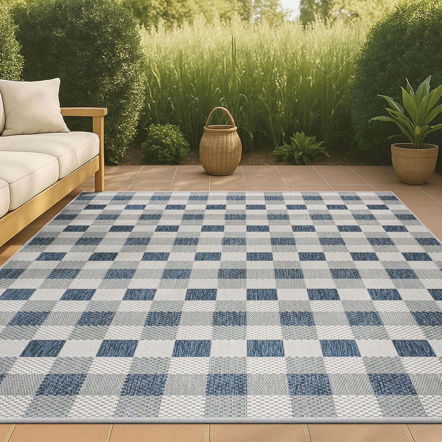 JONATHAN Y Geometric Bold Gingham Indoor Outdoor Area Rug 3X5 Navy/Cream, Darcy Traditional for Backyard, Patio, Porch, Easy-Cleaning, High Traffic, Pet-Friendly, Non-Shedding (TSN201C-3)