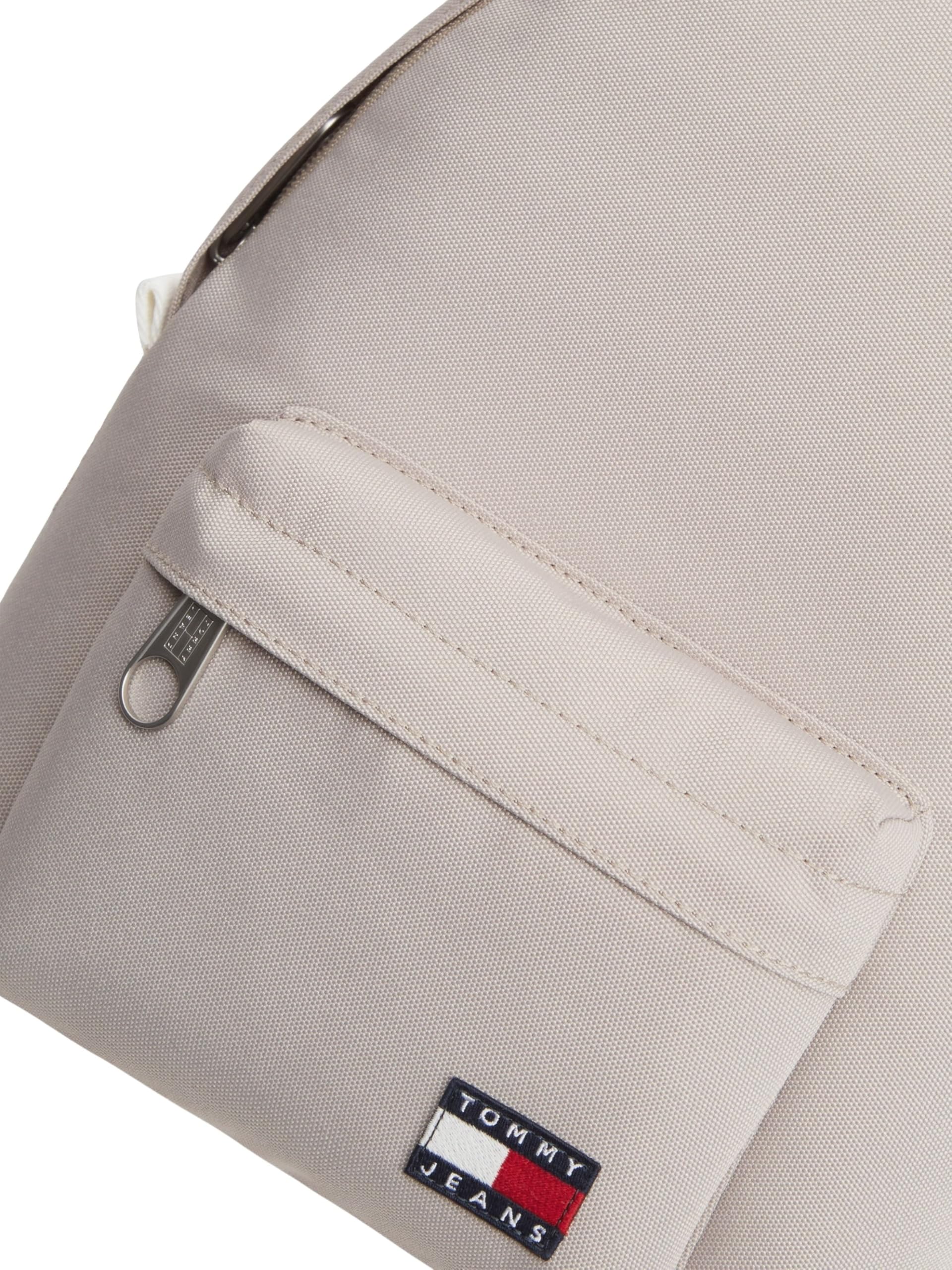 Tommy Jeans Mochila Mujer Daily Dome con detalles distintivos de la marca, Beige (Stone), Talla Única