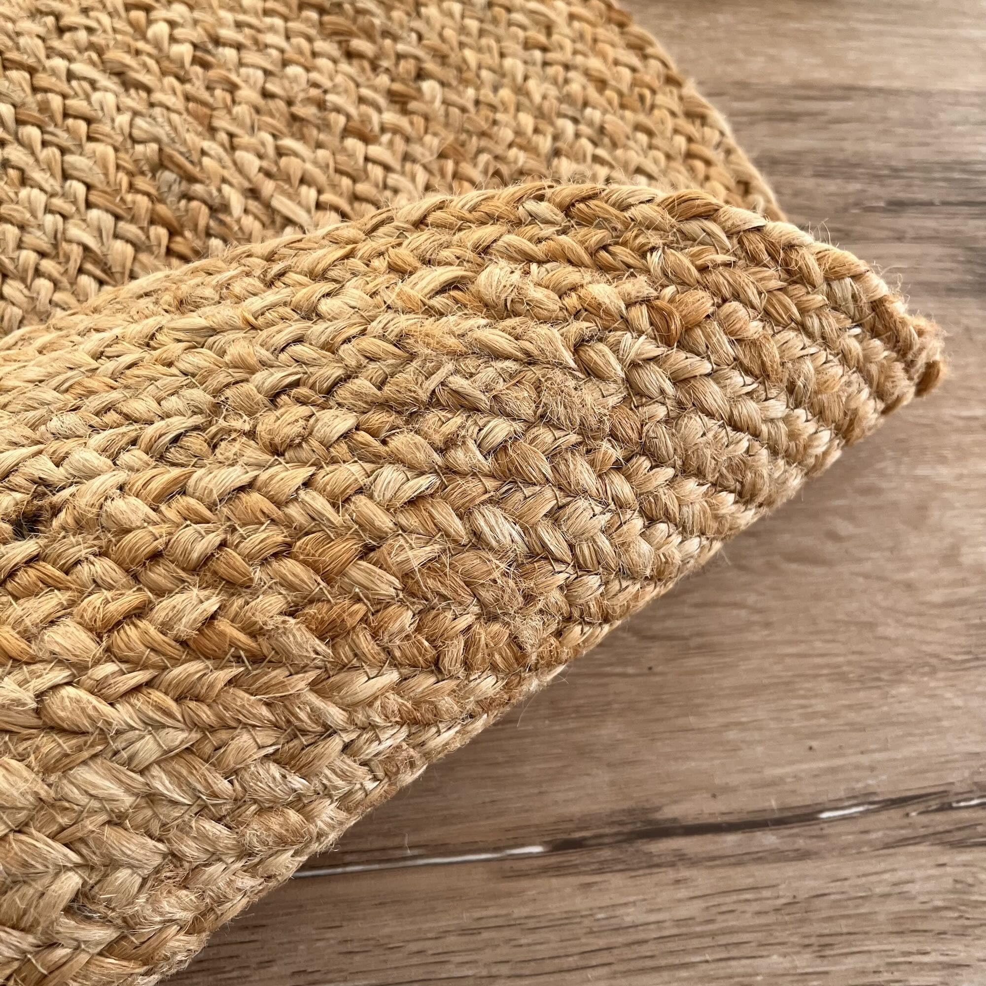 KARAT Jute Rug, Round 200 Cm Diameter, Craft Rug Made Of 100% Natural Fiber, Braided Boho Jute Rug, Handwoven Natural Rug For Kitchen And Living Room, Robust And Tear-resistant (Mumbai