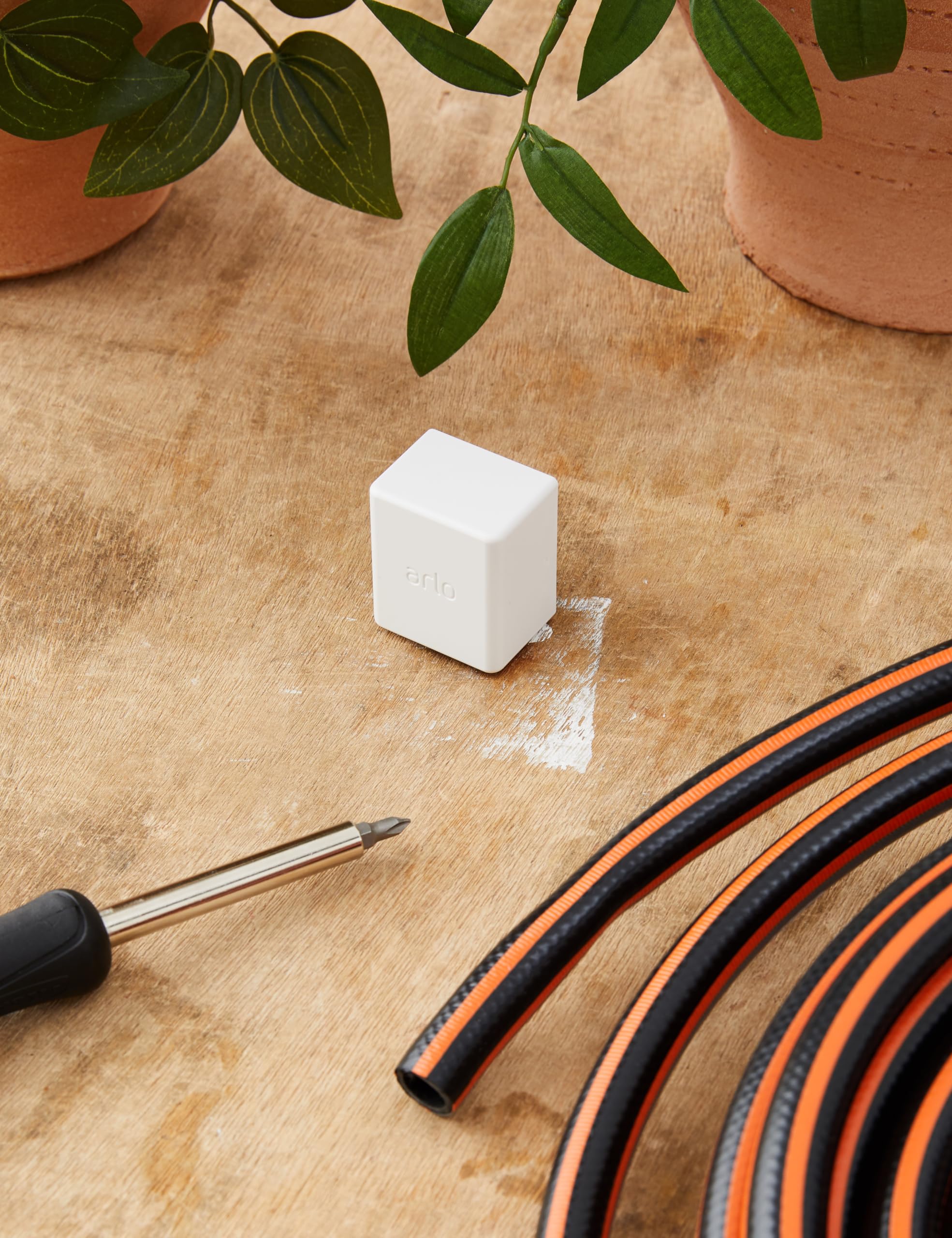 Accessoire certifié Arlo, Batterie (Uniquement Compatible avec la caméra de Surveillance sans Fil Externe Arlo Ultra, Ultra2, Pro3 et Pro4) VMA5400