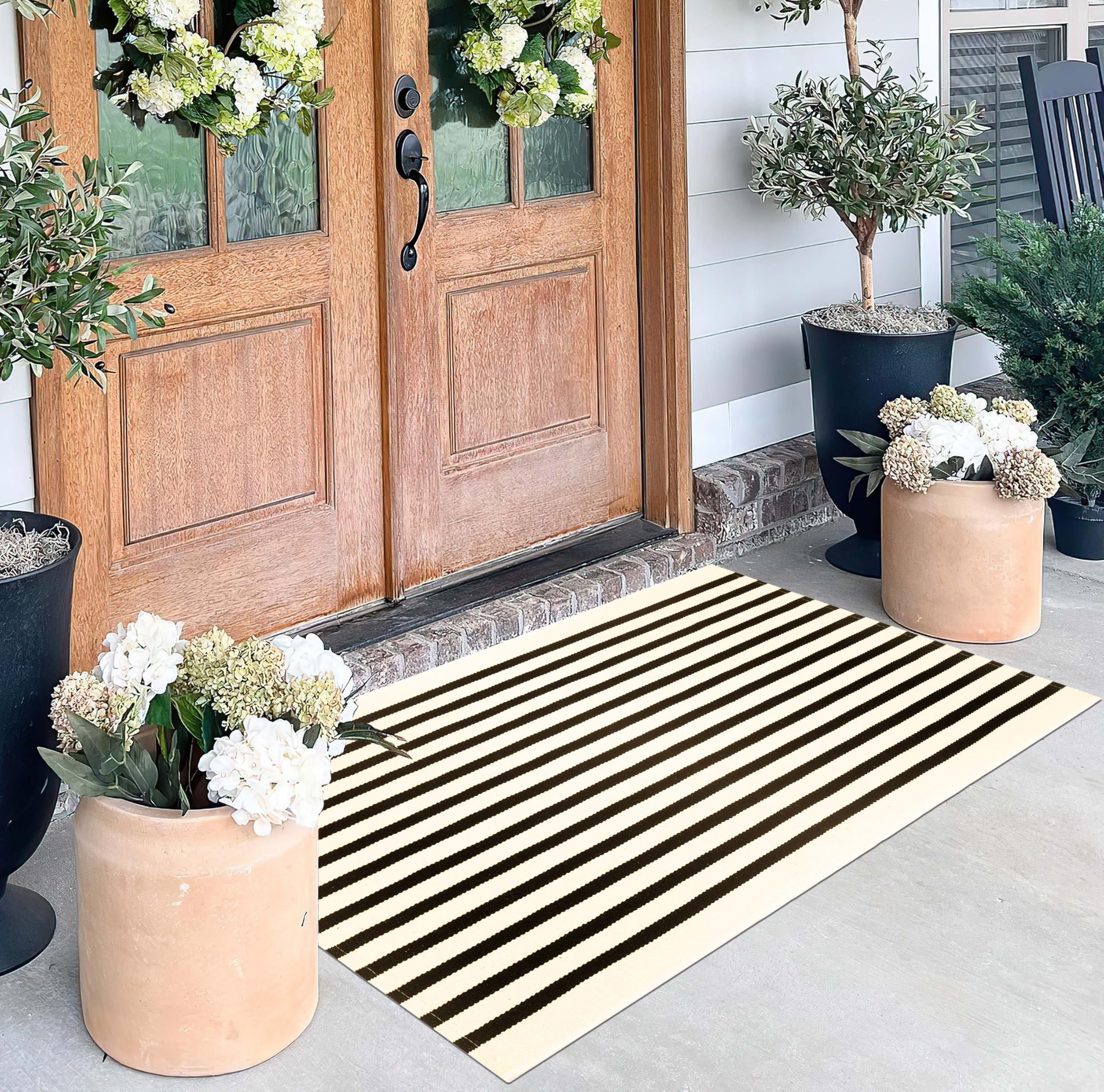Felpudo a Rayas Negras y Beige de 70 x 100 cm, Lavable, para Interiores y