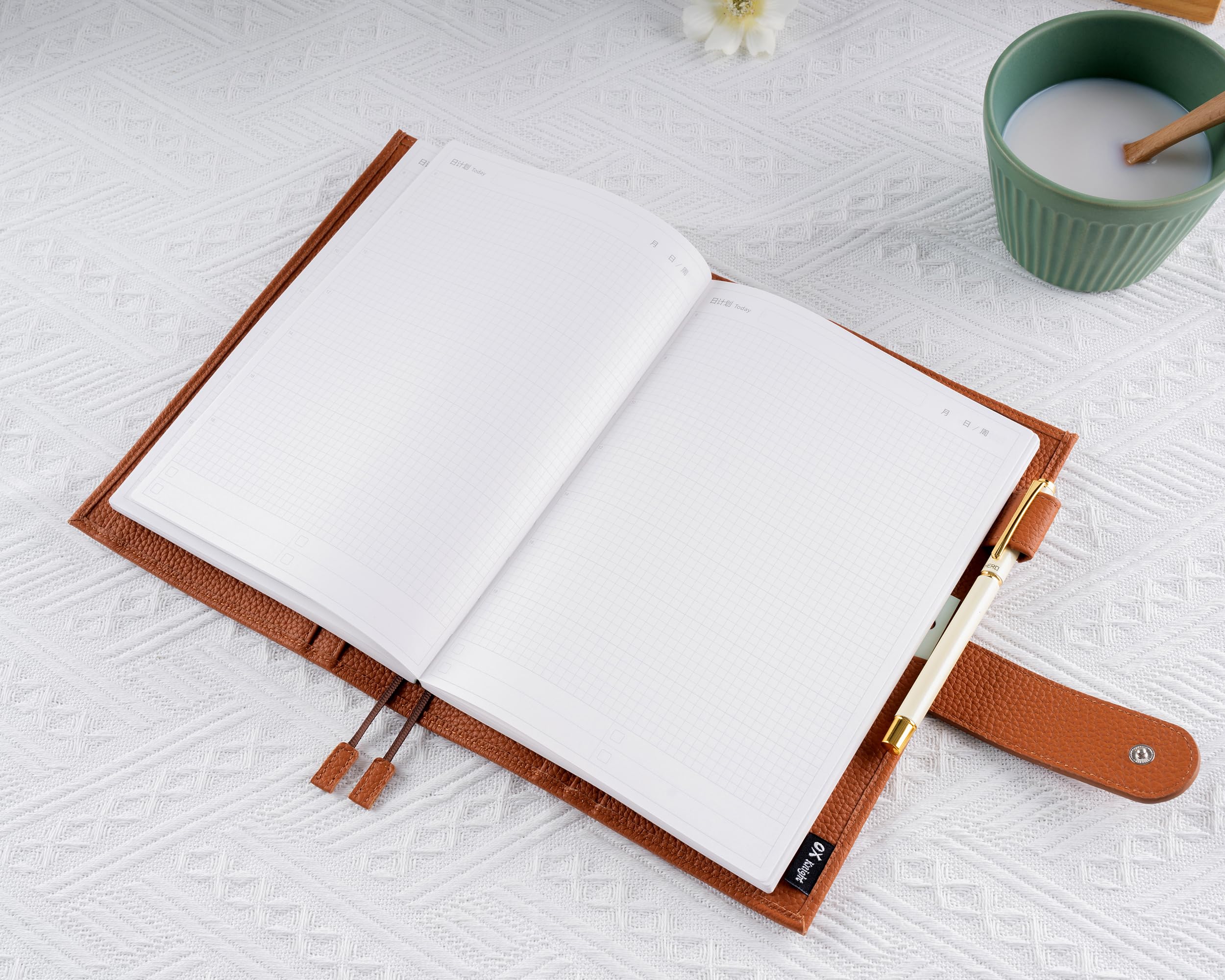 Copertina in pelle A5 – Deluxe Planner Cover adatta per Hobonichi, Stalogy, Midori Planner e molto altro – con passante per penna, slot per schede, tasca posteriore e segnalibri (marrone)