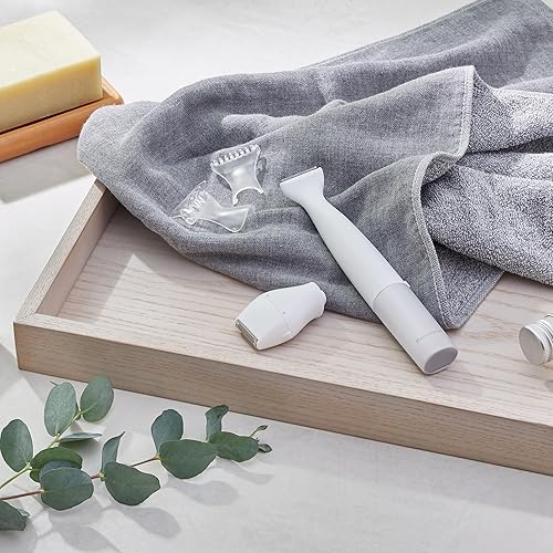 Miniatura 12 de Panasonic Recortadora y afeitadora de bikini para mujer con 4 accesorios para un aseo rápido y fácil en áreas íntimas, uso húmedoseco, maquinilla de