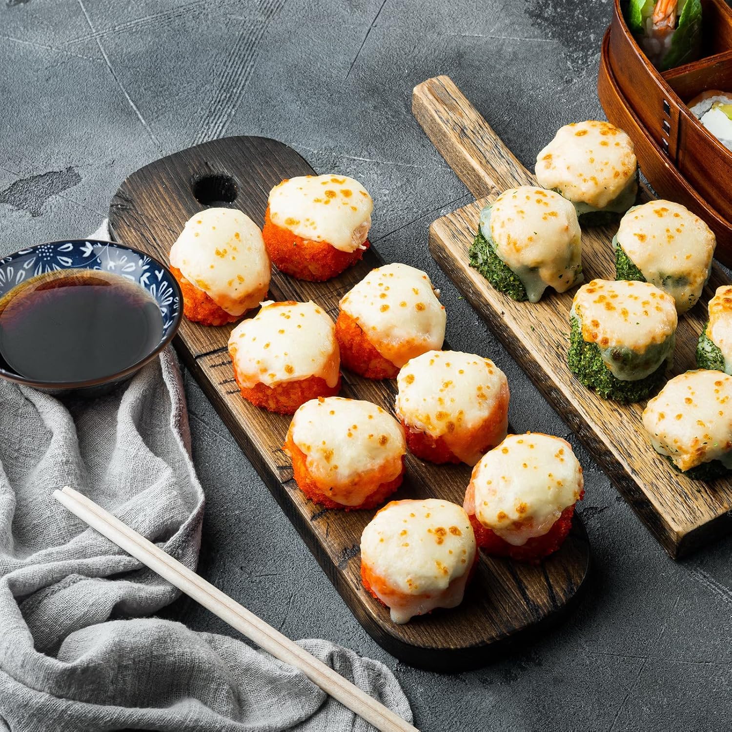 Ramede 24 Pcs Japanese Soy Sauce Dish 3.5 OZ Small Ceramic Dipping Bowls Bulk Mini Side Dishes Vintage Blue Seasoning Porcelain Pinch Bowl Set for Sushi Dip Snack Condiment Appetizer Ketchup BBQ Party