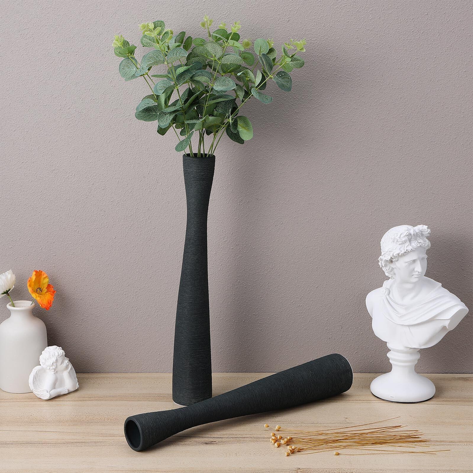Schlanke Keramikvasen Große Bodenvase 2 Stück in Schwarz mit Schmalem Hals Dekorative Hohe Vasen als Stilvolle Wohndeko für Wohnzimmer und Arbeitsplatz