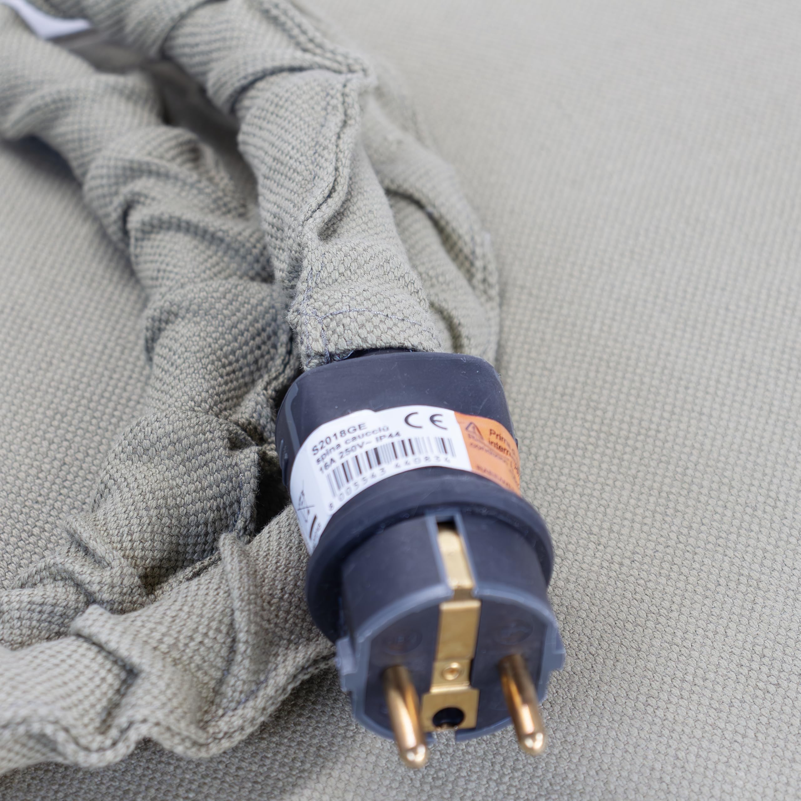 Base Riscaldante per Cani Tappeto Riscaldante per Cani e gatti Lino | Comfort e Sicurezza | Antimorso, Antibatterico caldo e delicato cuccia riscaldante (Verde Militare, M (66x54 cm))