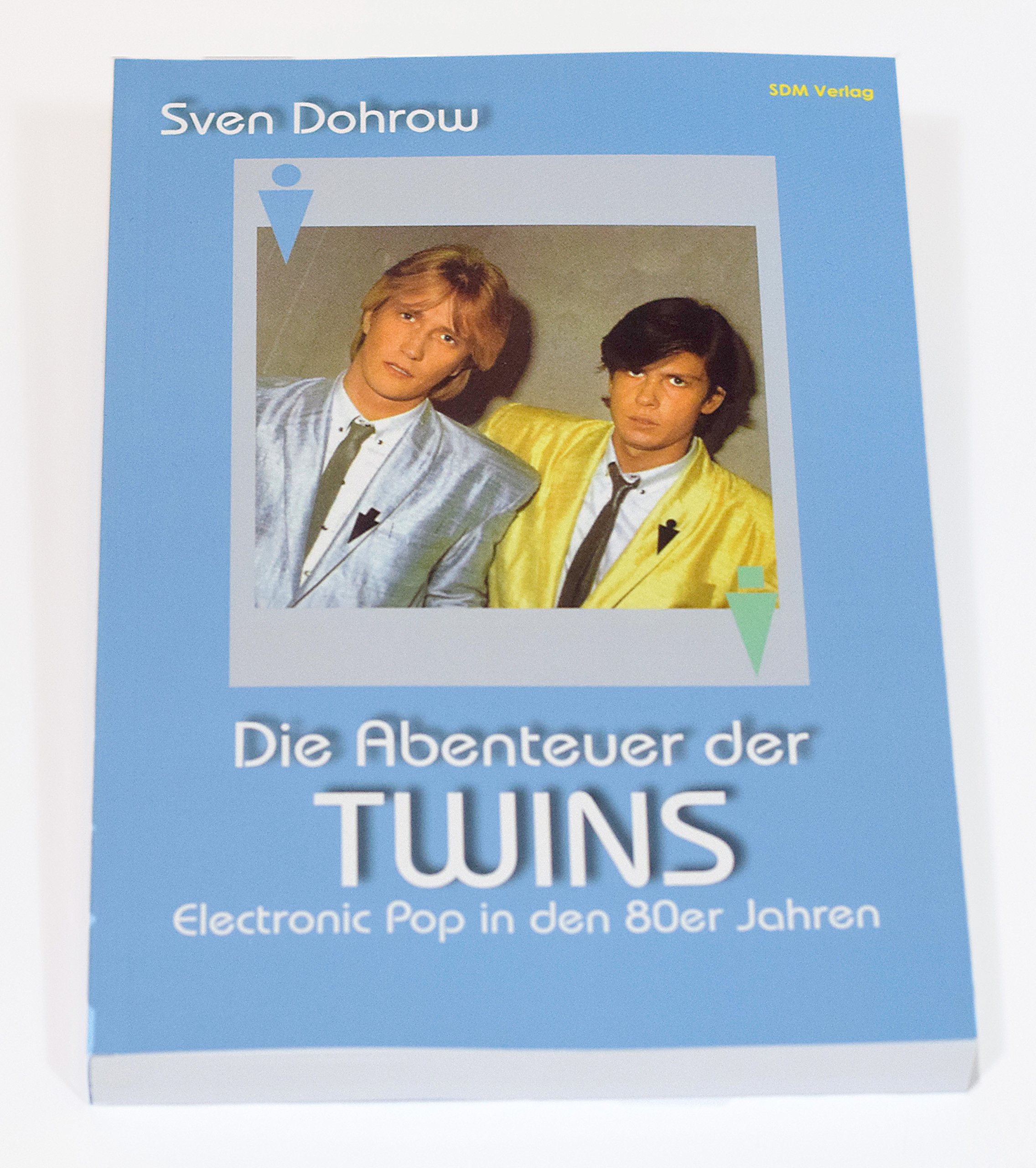 The Twins - Living for the future - limitierte Fanbox-handsigniert