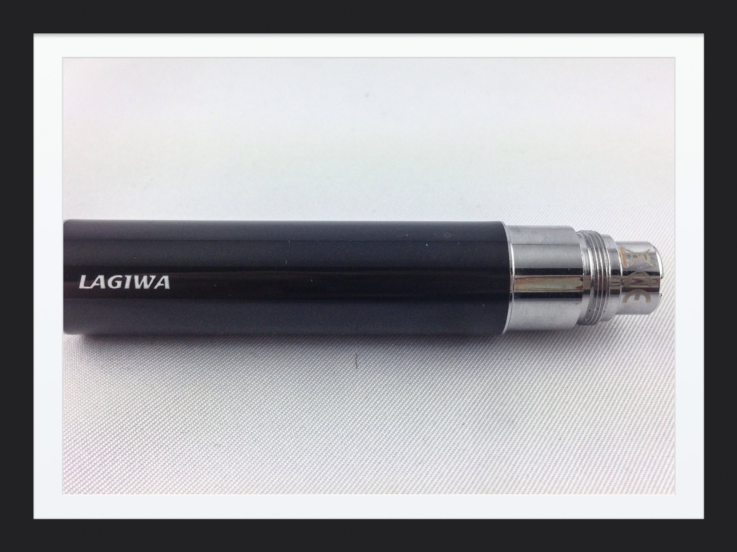 Lagiwa Blister Cigarette lectronique Ego T CE4 + Cadeau bonus (Article ne  Contient ni Nicotine ni Tabac) : Amazon.fr: High-Tech