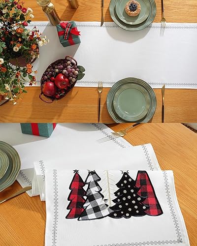 Miniatura 6 de Camino de mesa de Navidad de 70 pulgadas de largo con patrón de árboles de Navidad bordados a cuadros, decoración de Navidad blanca para interiores