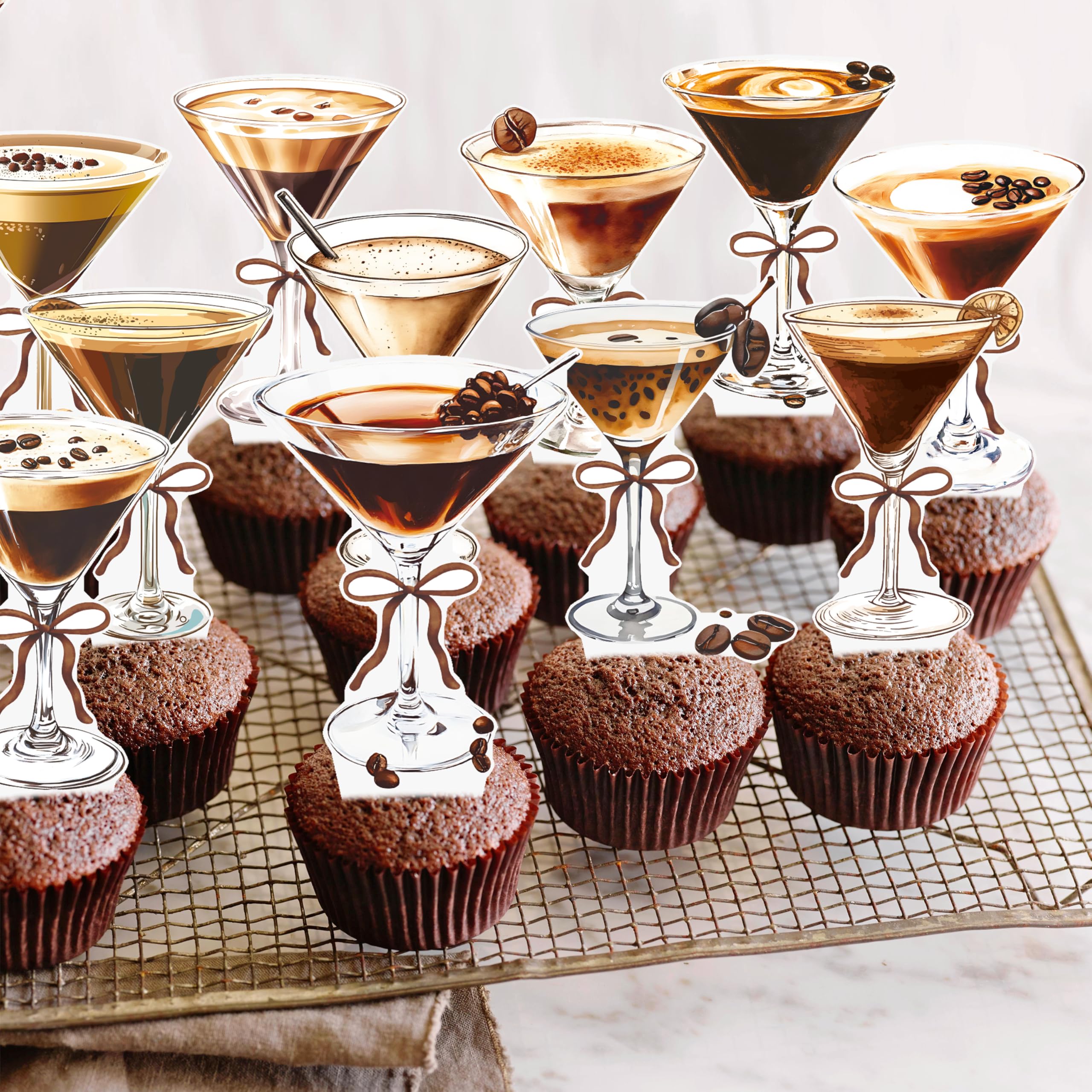 Espresso Martini Pappteller – 50 Stück, 17,8 Cm, Einweg, Wasserfest, Motiv Martini, Für Partys & Feiern