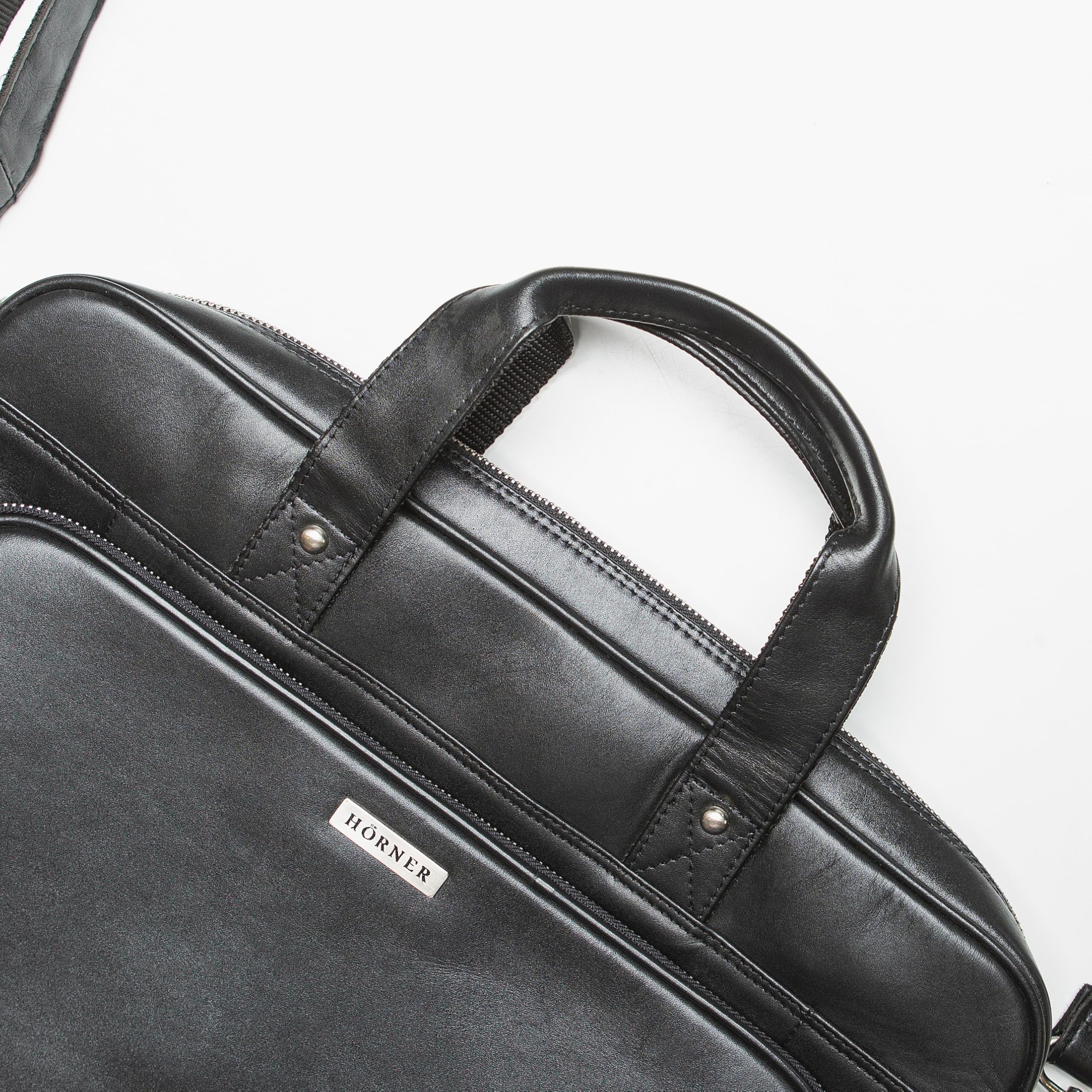Hörner Bremen Businesstasche aus Echtleder – Schwarz | Laptoptasche 15,6 Zoll mit gepolstertem Laptopfach, 42×32×8 cm, abnehmbarer Schulterriemen, viele Fächer, Damen & Herren