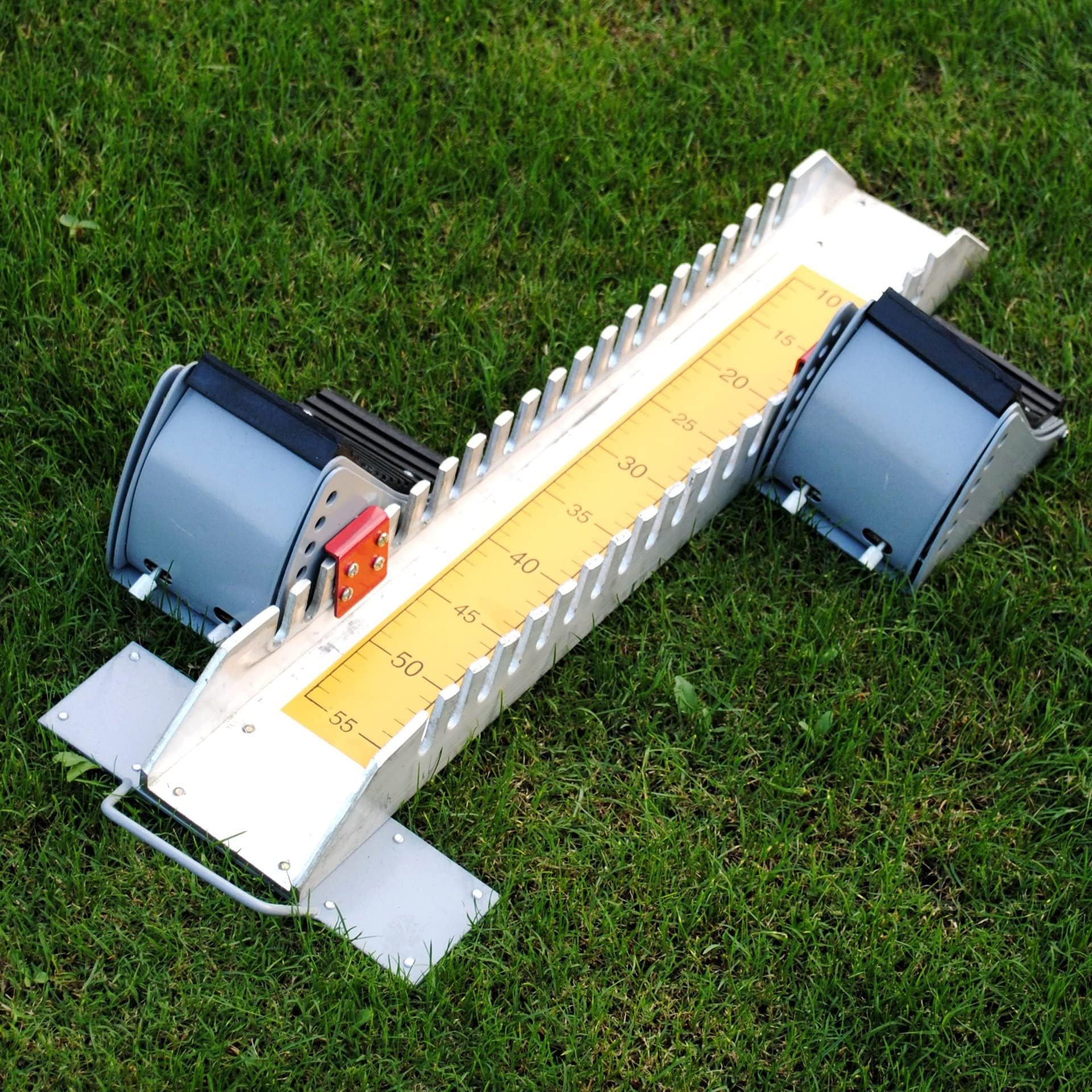 Equipo de Atletismo Ajustable de aleación de Aluminio para Pista y Campo, Tacos de Salida, Pedales de Goma, 70 x 15 x 5 cm, Amarillo.